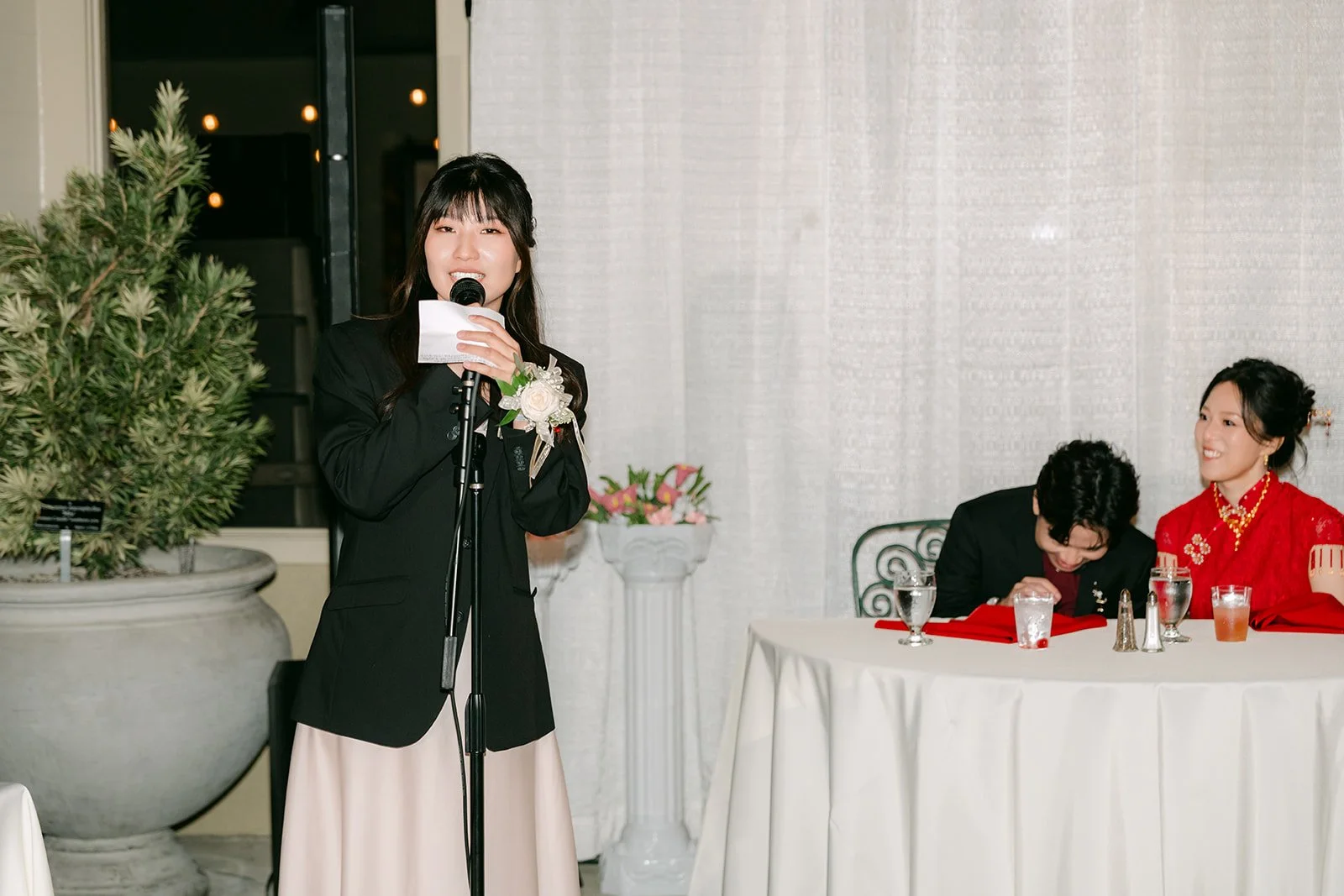 Kathleen giving her maid of honor speech.