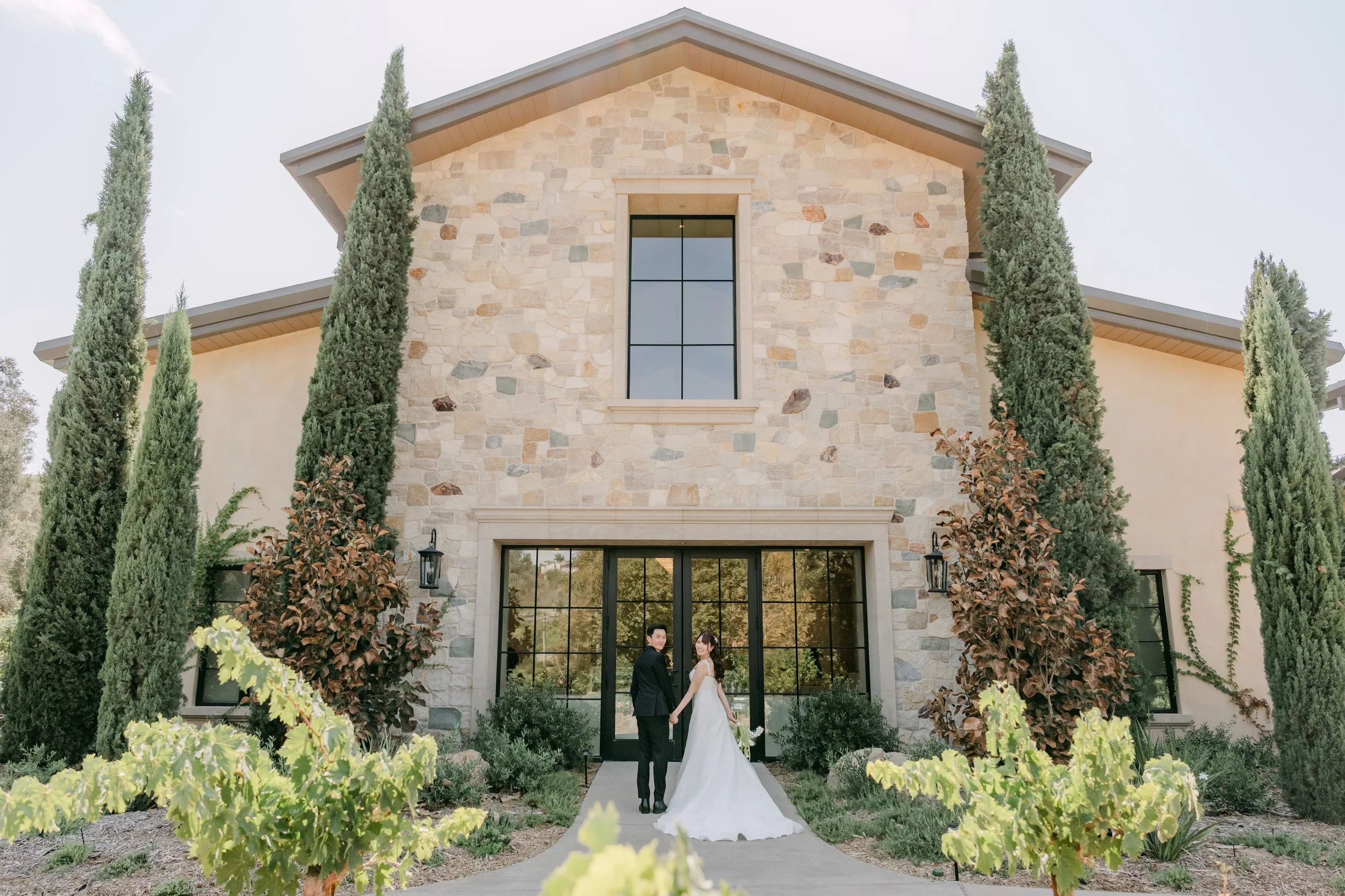 MarinaTylerWedding_SneakPeek_0060.jpg