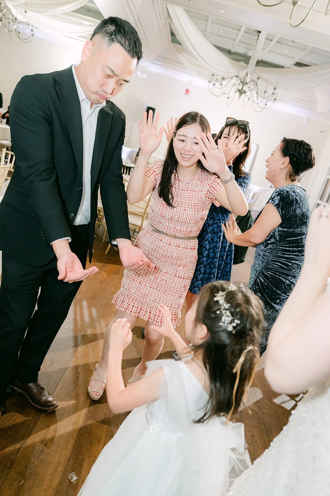 Guests dancing together