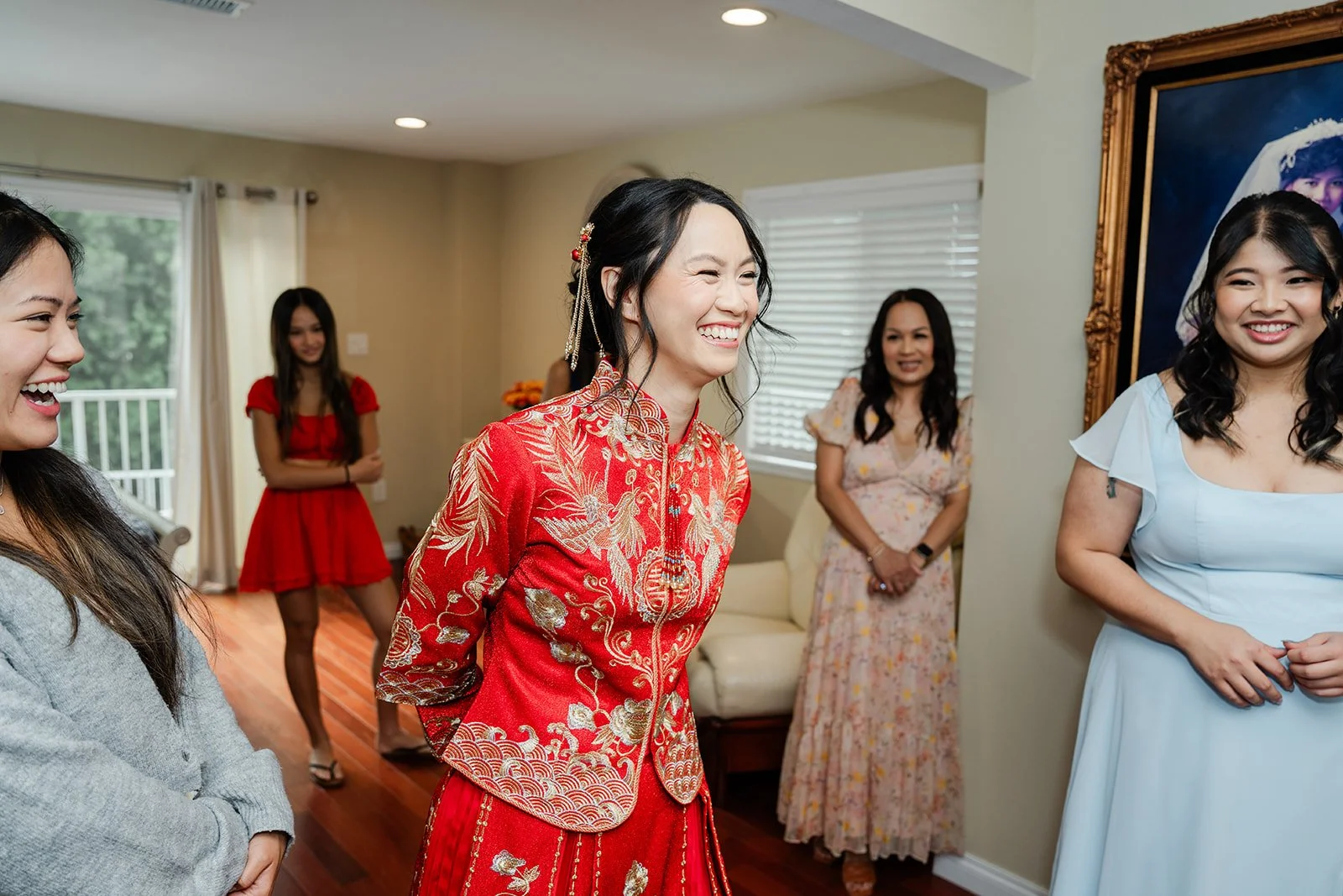 Bridgette waiting in her qun kwa with her bridesmaids.