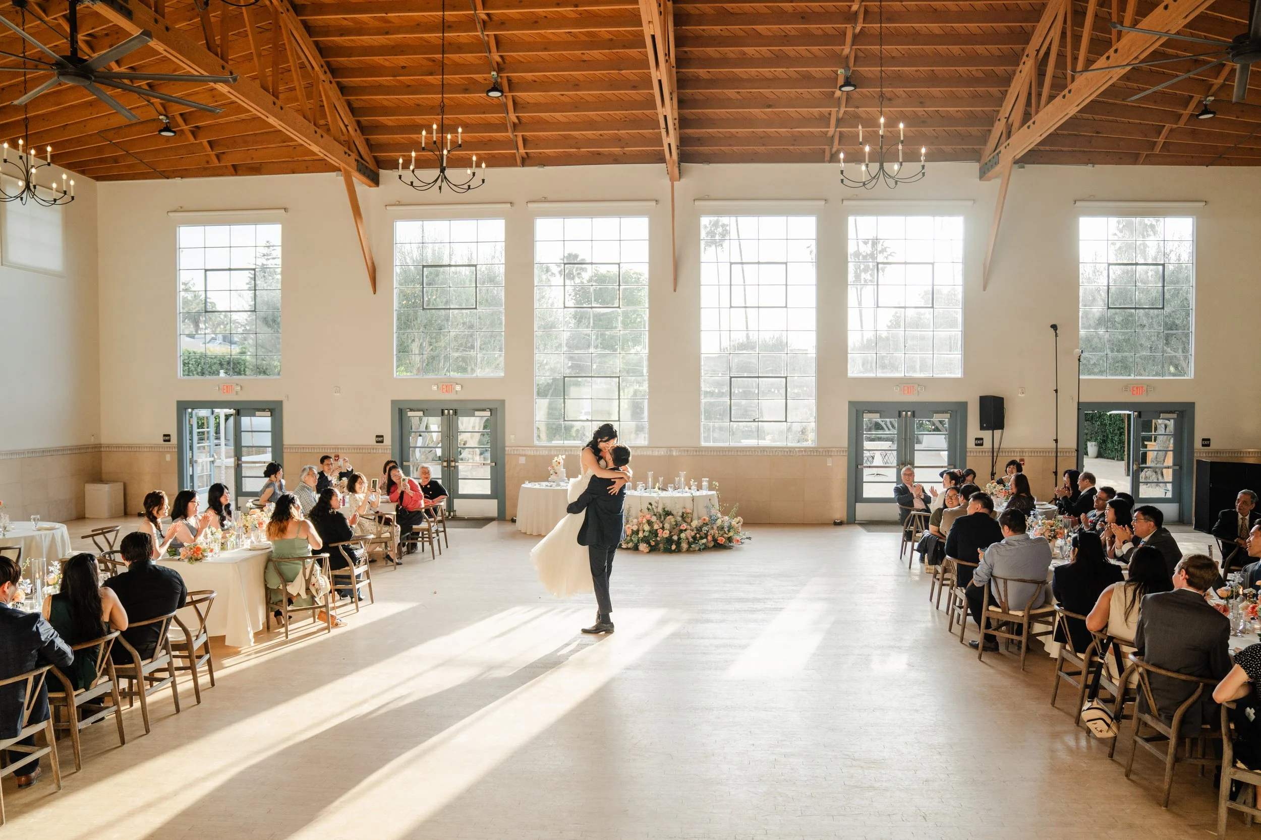 ConstanceLawrenceWedding_SneakPeek_1517.jpg