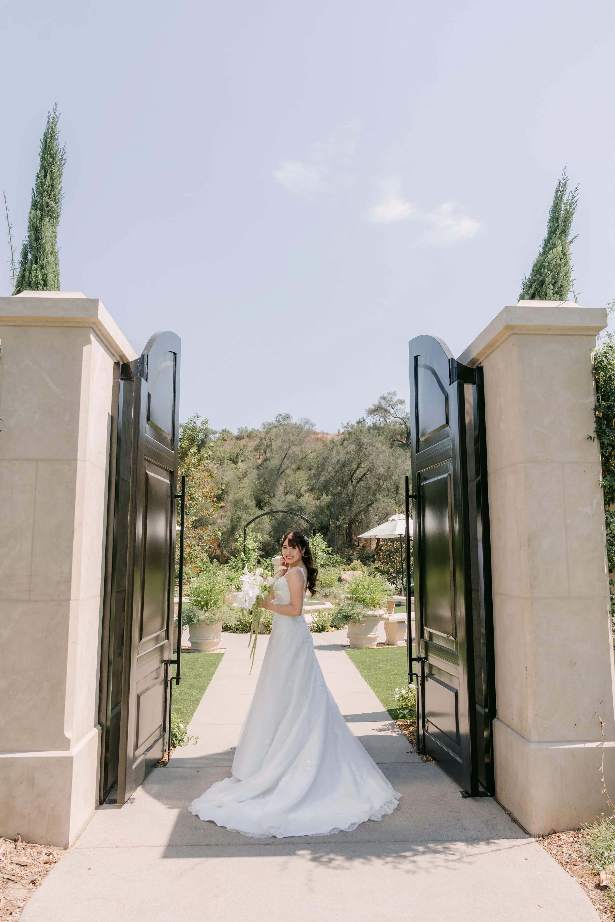 MarinaTylerWedding_SneakPeek_0057.jpg