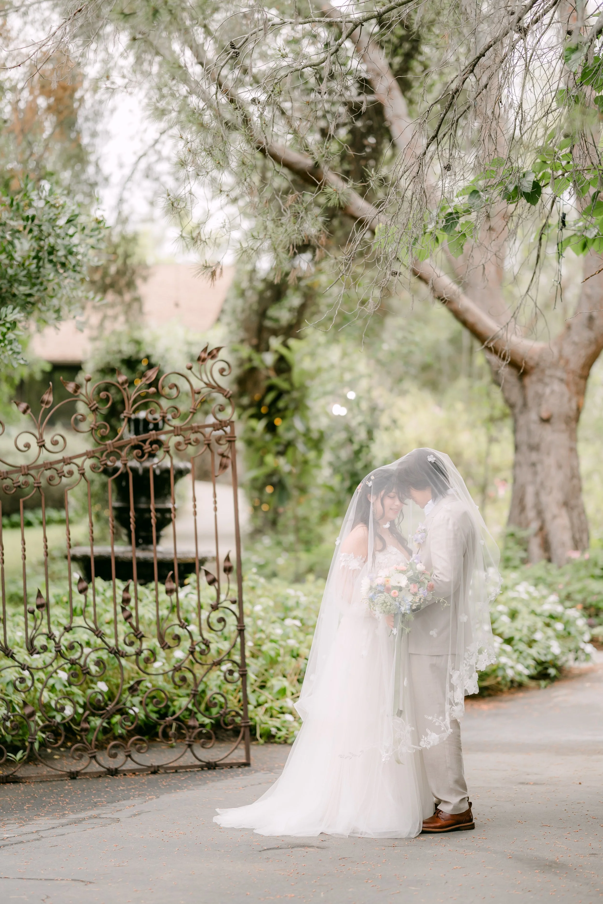 KatMikeWedding_SneakPeek_0108.jpg