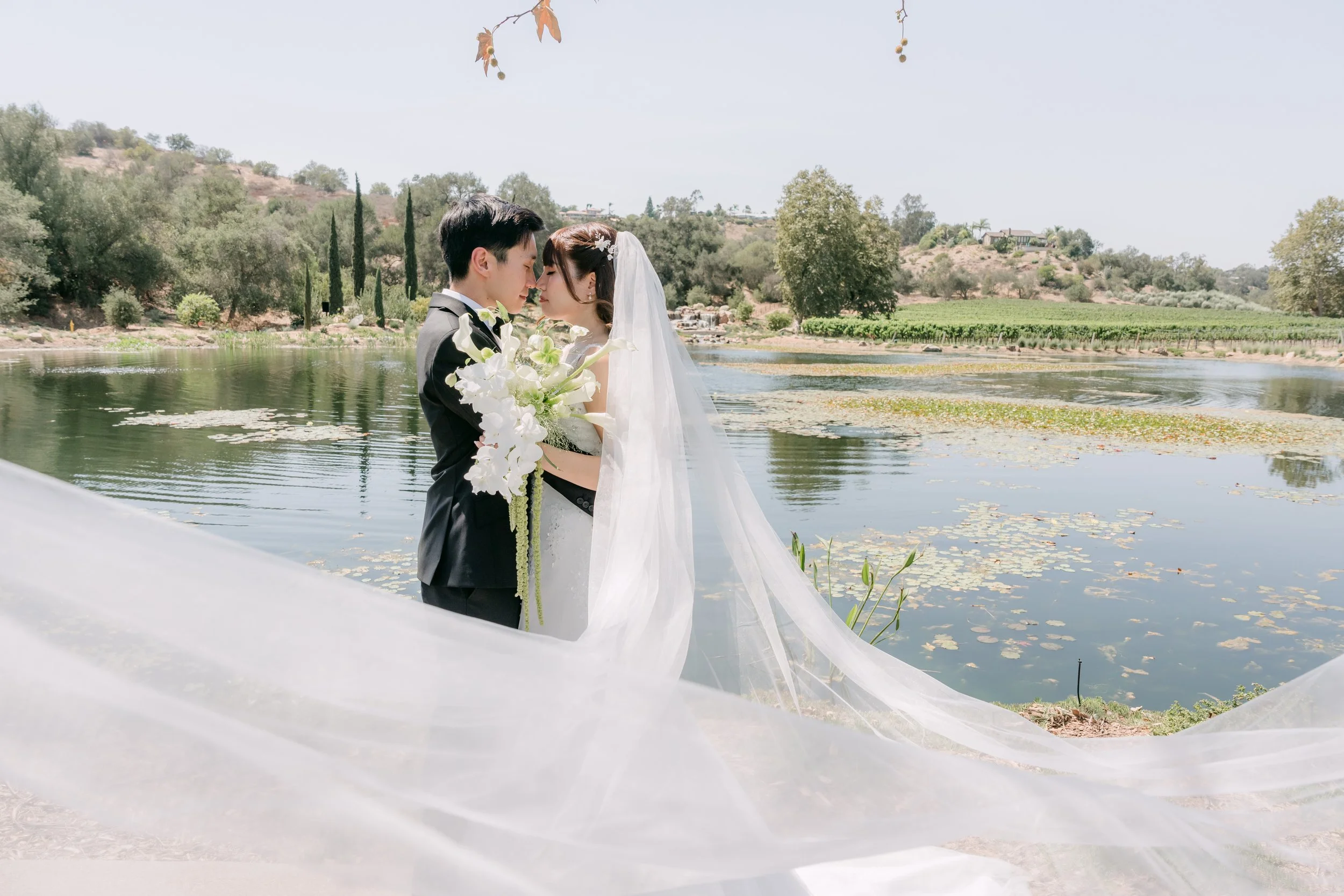 MarinaTylerWedding_SneakPeek_0053.jpg
