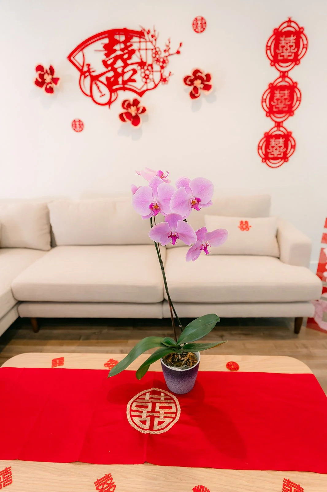 Ken's family living room decorated for the second tea ceremony.