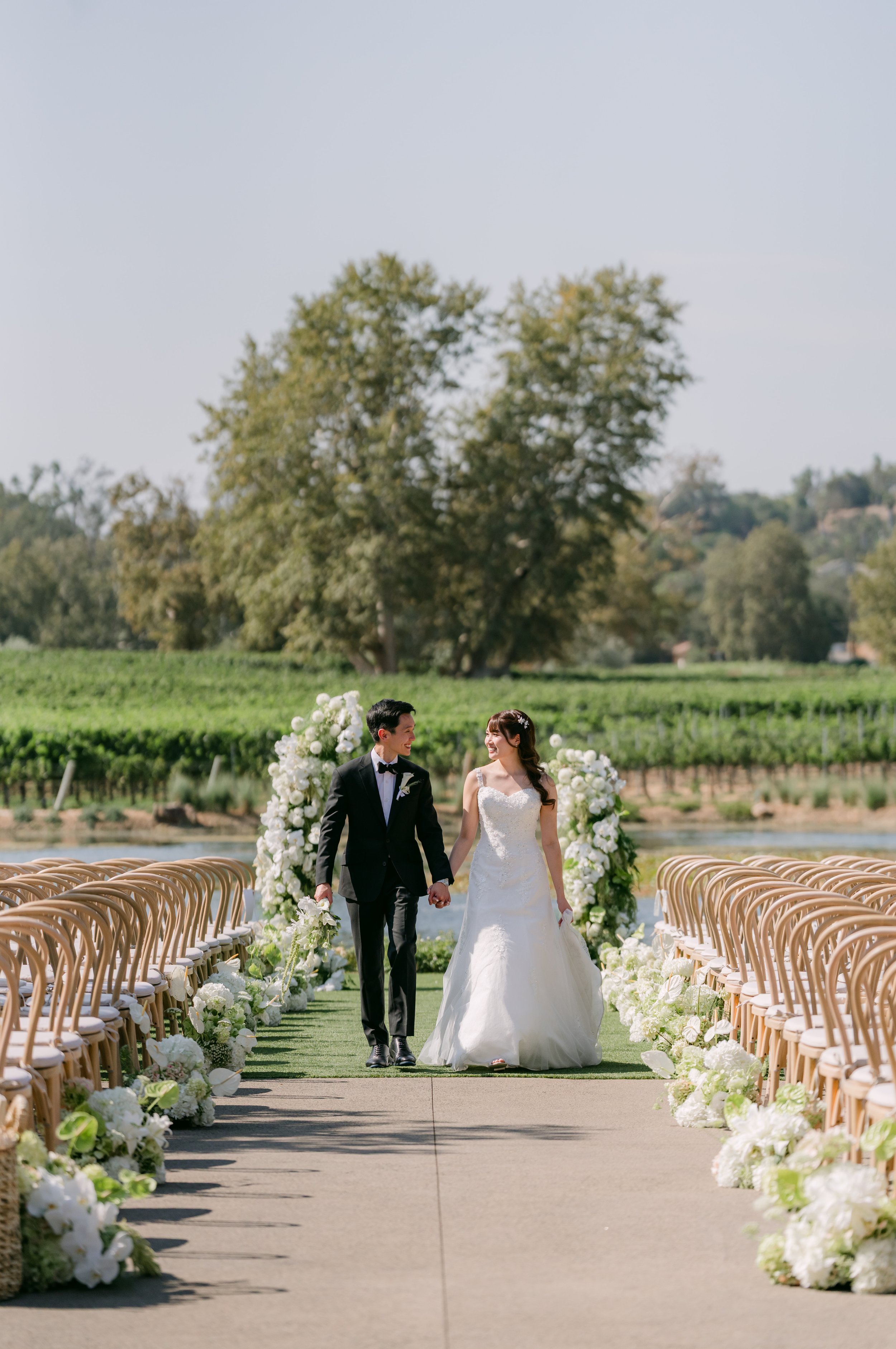 MarinaTylerWedding_SneakPeek_0063.jpg