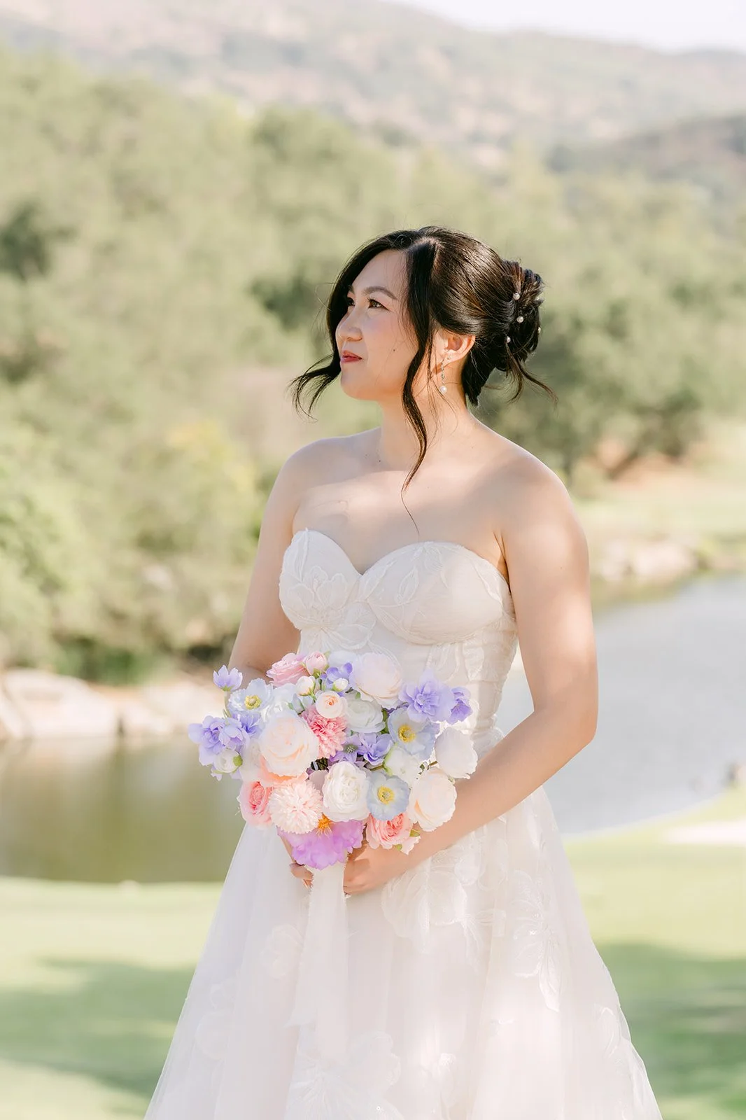 Mary with her pastel bouquet at the overlook