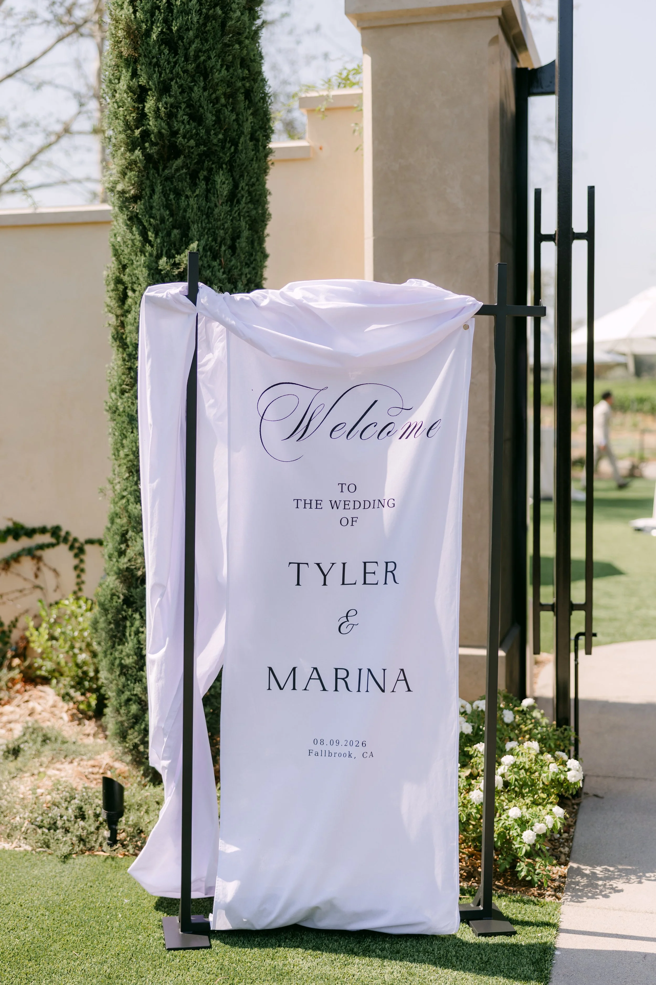MarinaTylerWedding_SneakPeek_0067.jpg