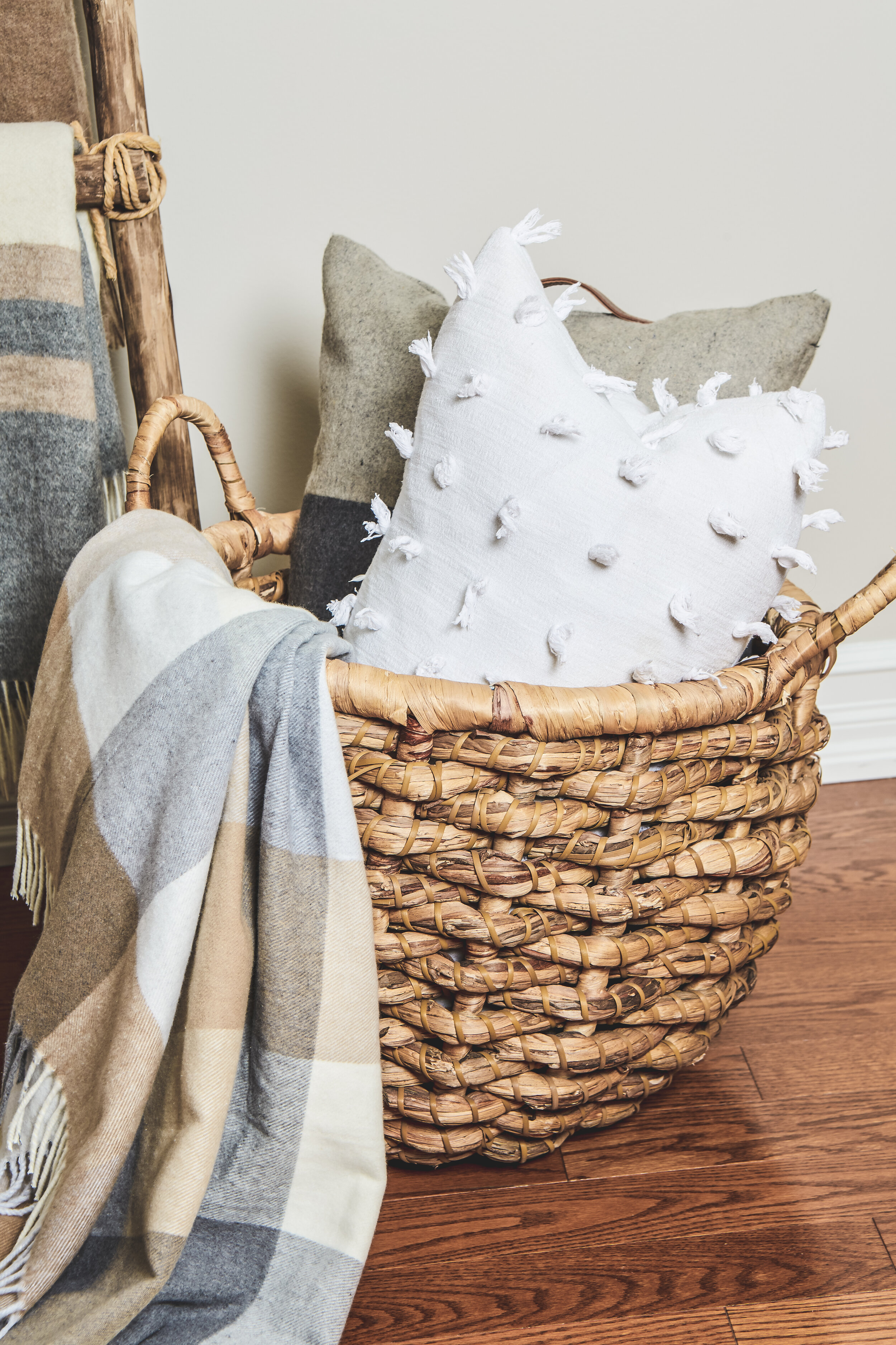 Fall Creative Sept2192-Edit.jpg