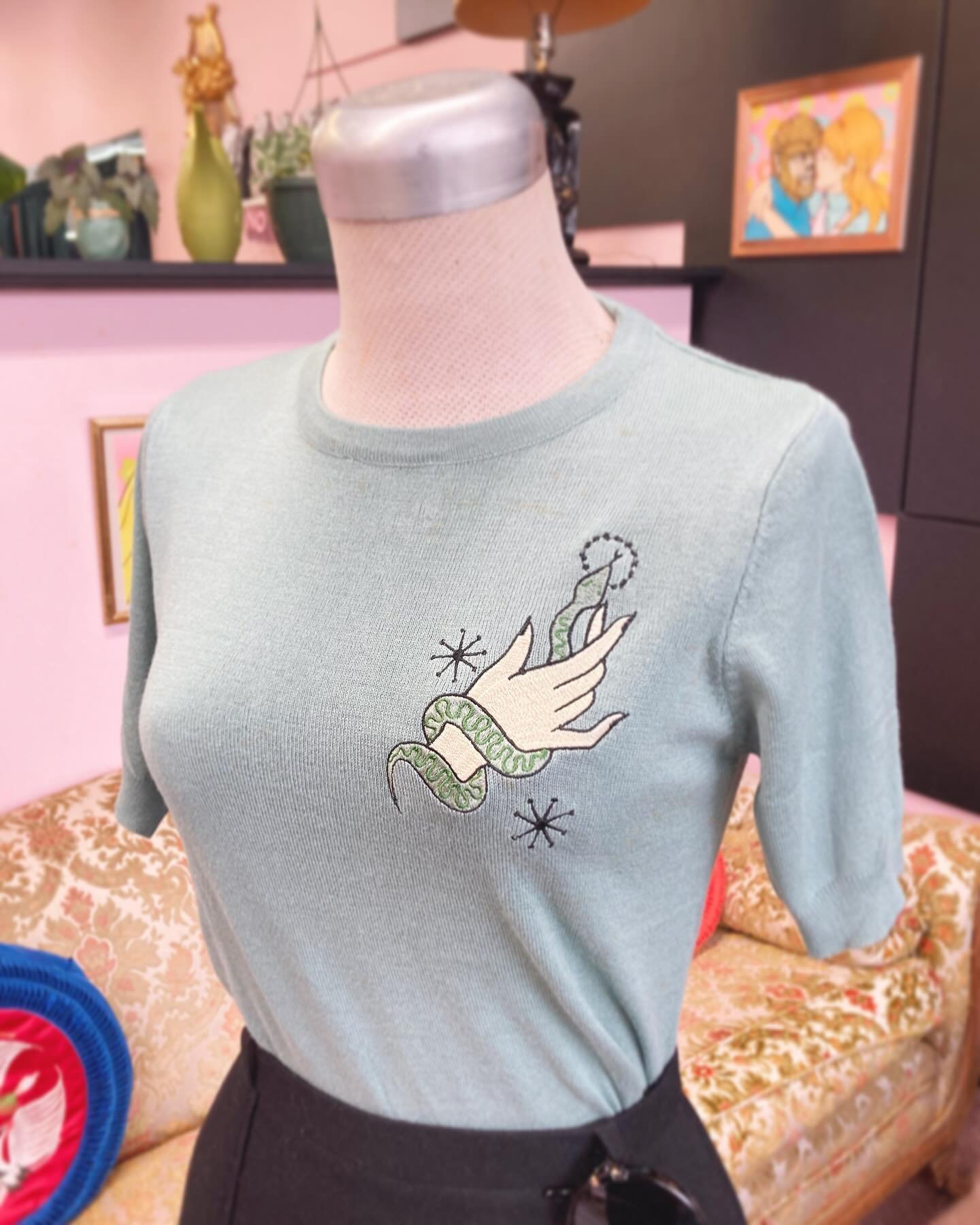 🐍 Do you ever feel like life is a game of wrangling the snakes in the grass? 🐍 

NEW from @mischief_made_me ! 

The Snake Wrangler Sweater is available IN-STORE &amp; ONLINE! 

🔗 in bio!

#carmineandhayworth
