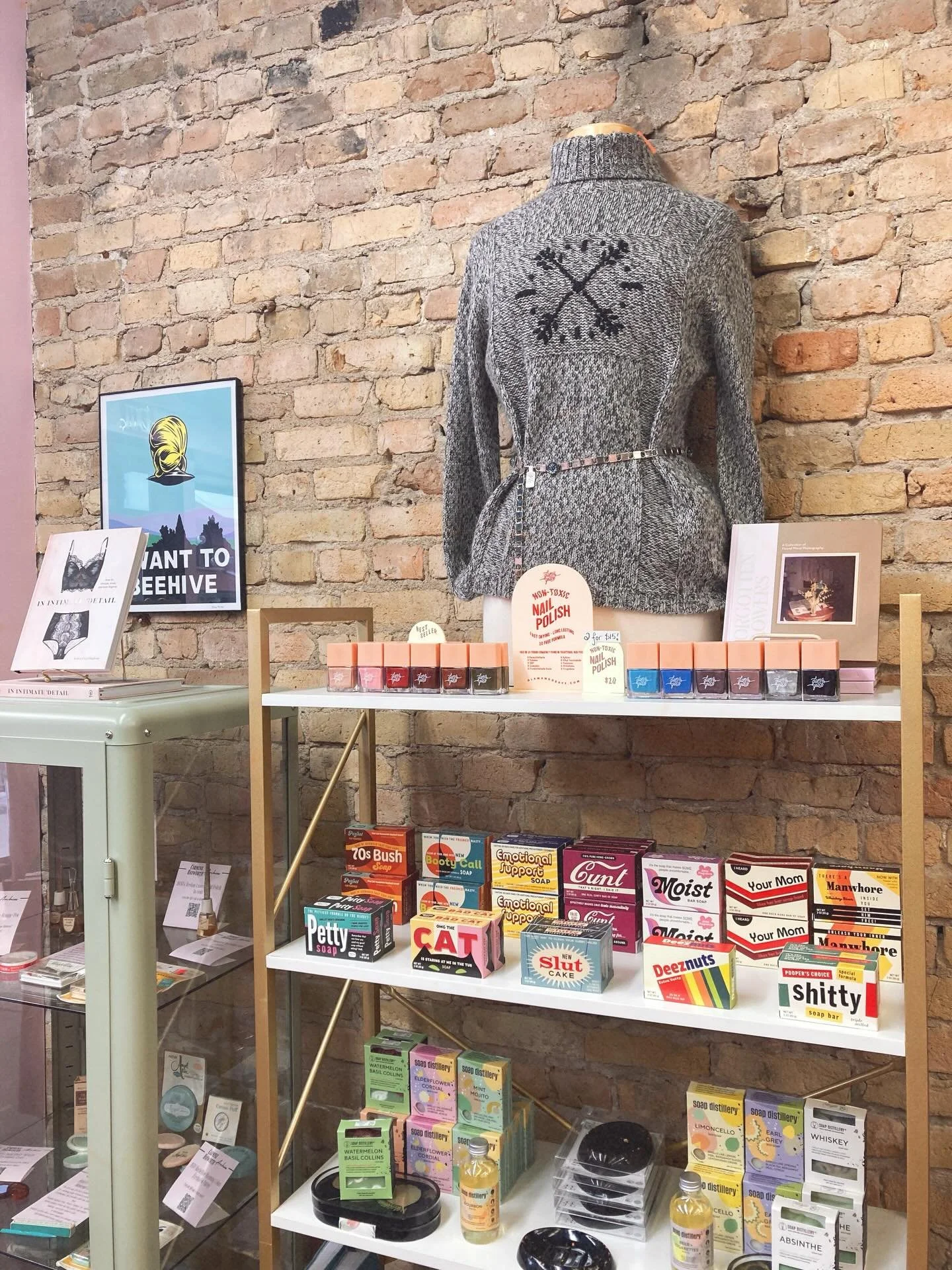 ✨ BACK OPEN 11-5 ✨

#carmineandhayworth