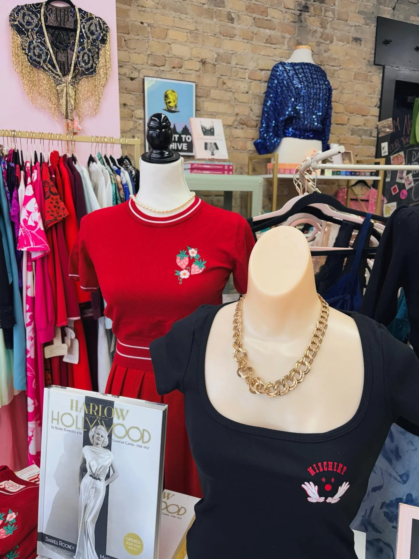 Just enjoying the view 🍓 

OPEN 11-6

#carmineandhayworth #mischiefmade #mischiefmade #downtownfargo