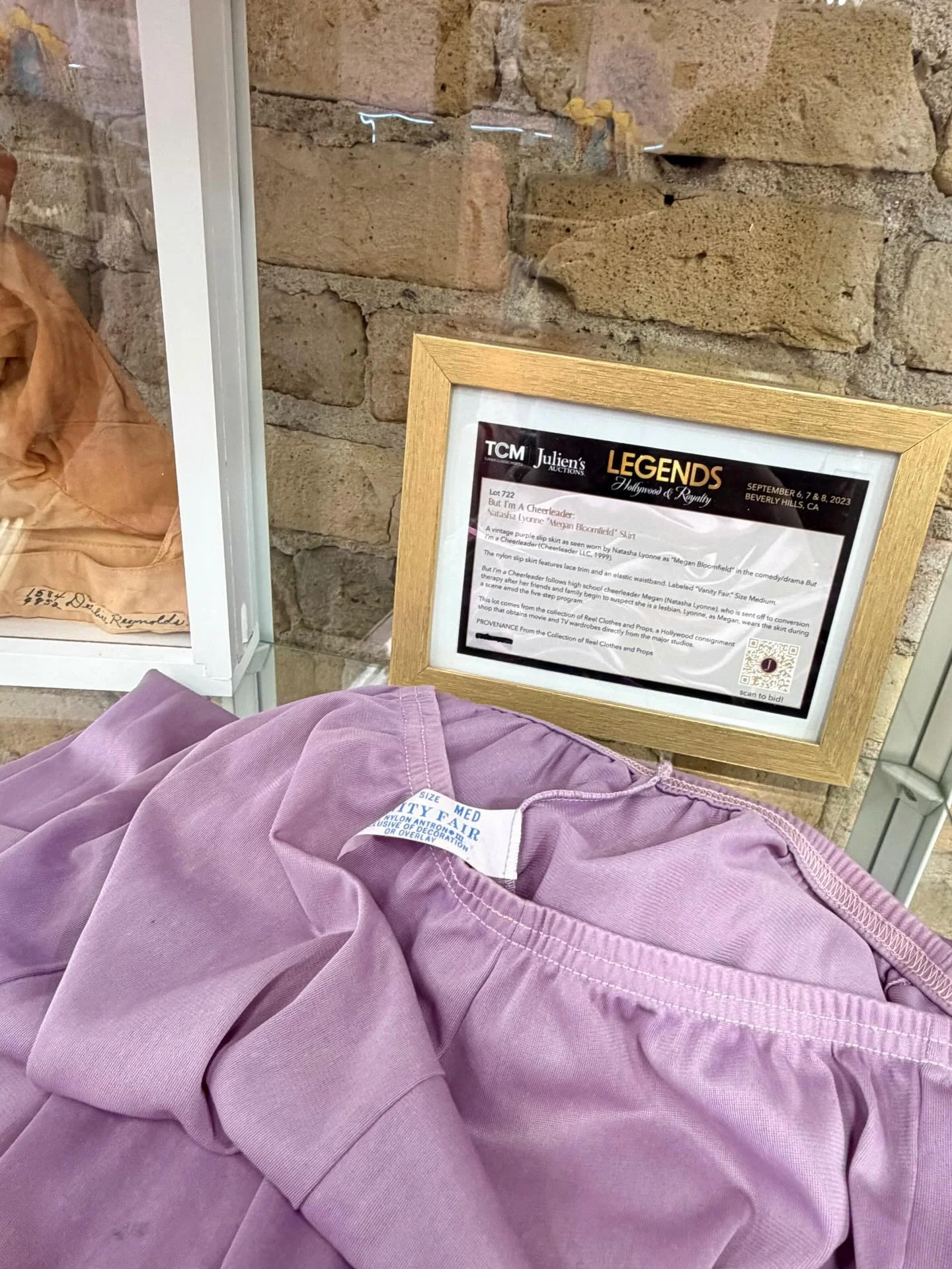 When film &amp; vintage collide 🎞️ 

Did you know we have a screen-worn piece from the ICONIC cult classic 1999 film &ldquo;But I&rsquo;m A Cheerleader&rdquo;?📣 

Worn by Natasha Lyonne, this 1960s Vanity Fair Half Slip was dyed to match the iconic