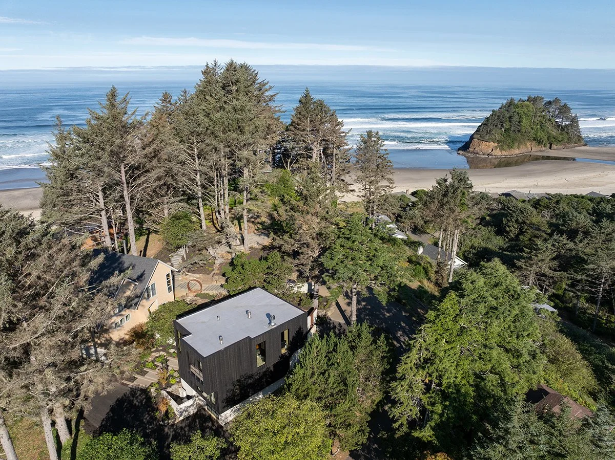 GROUND WORKSHOP_SEA STACK HOUSE_19sm.jpg