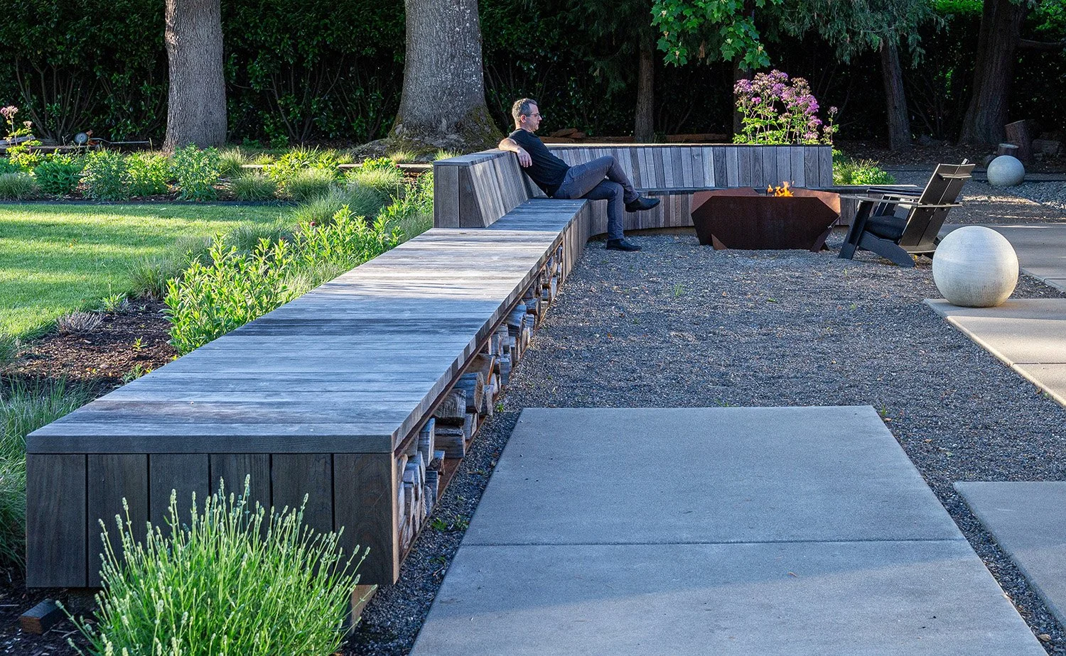 GROUND_WORKSHOP_WEST_SLOPE_27sm.jpg