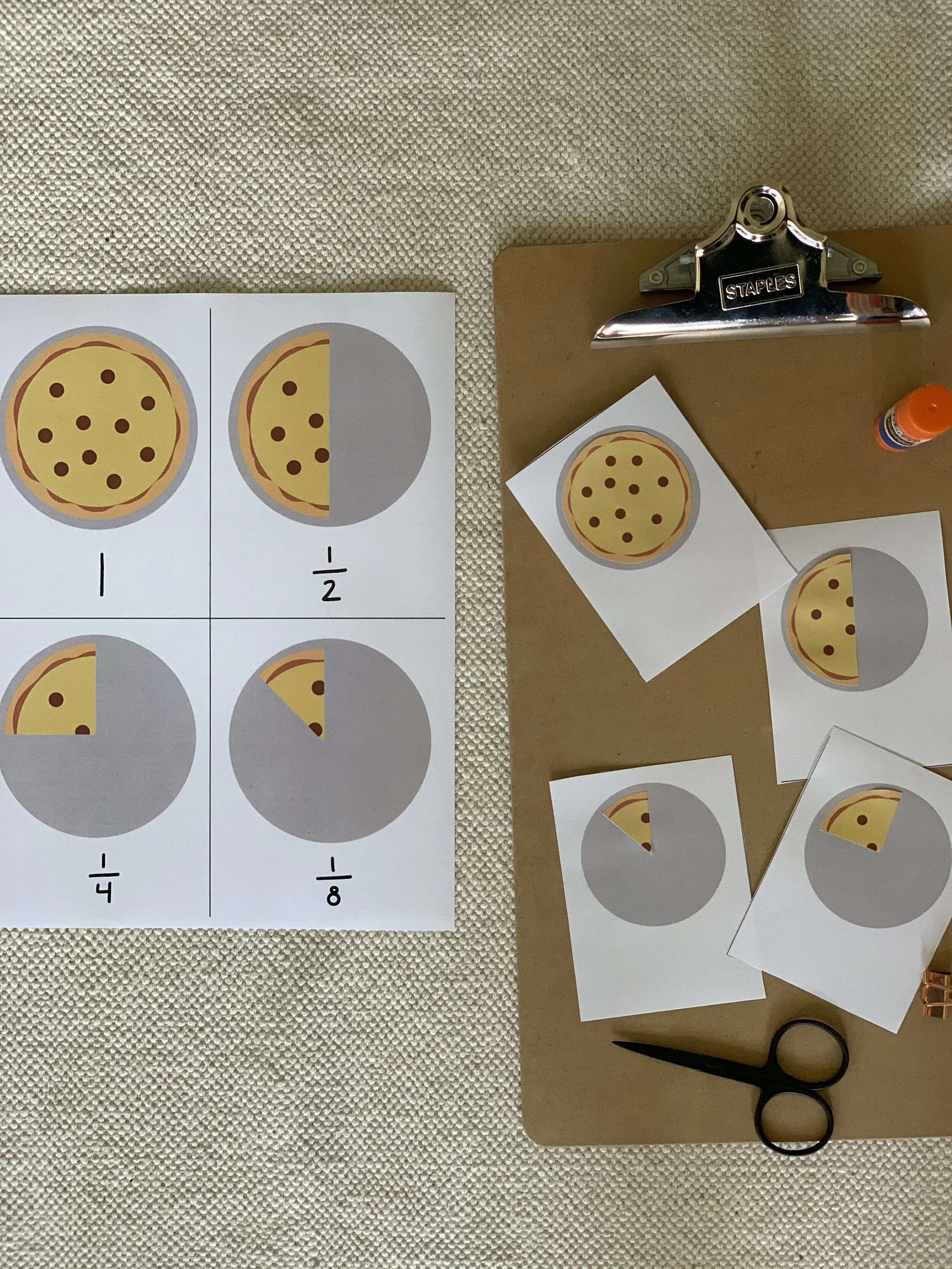 Pizza Fraction Cards and Booklet