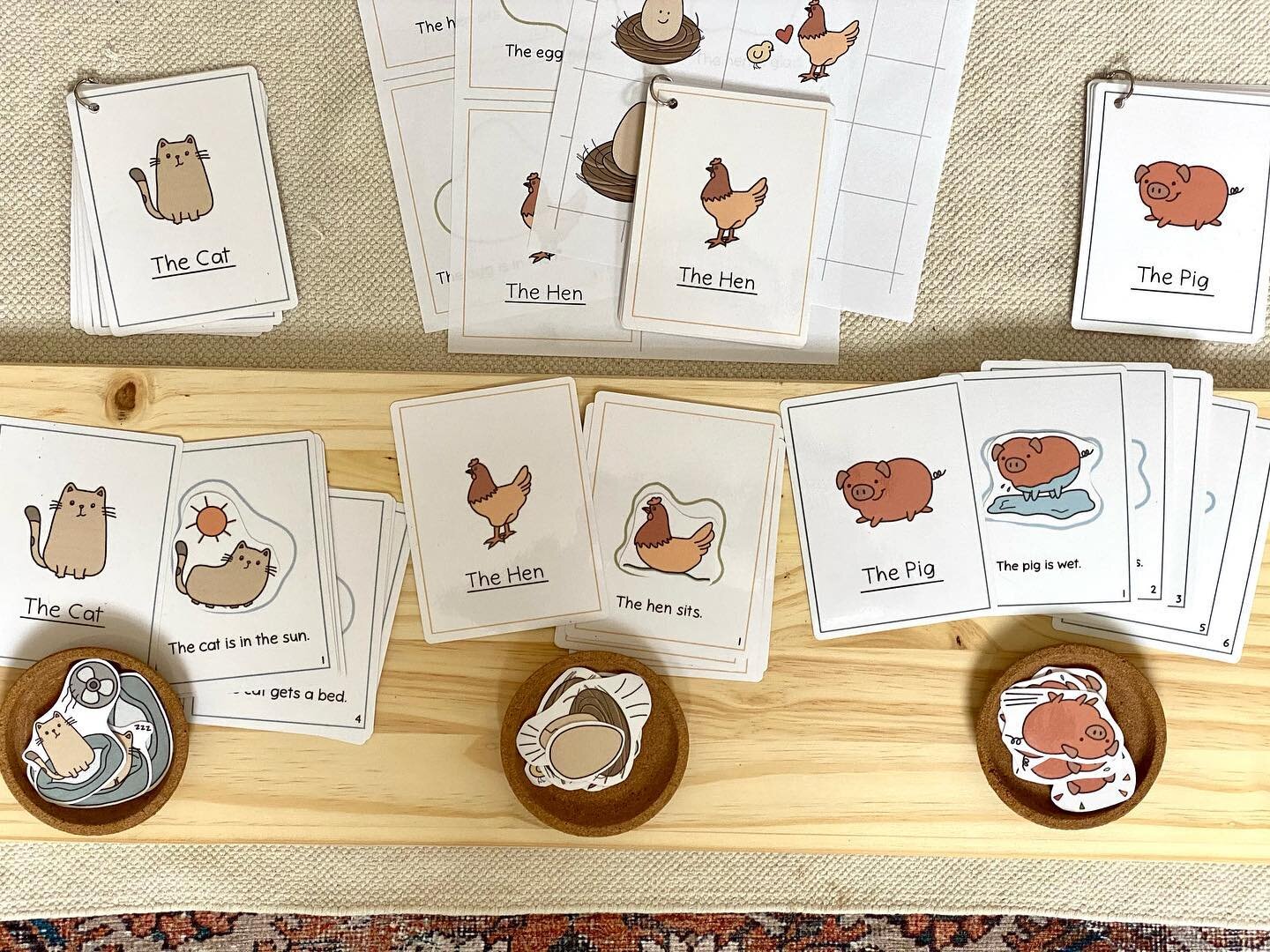 Busy drawing, printing, laminating and photographing over here! ⁣
⁣
I feel confident that at SOME point tomorrow my Mini Beginner Reading Bundle will be up for sale. Here is the Set of 3 Interactive Easy Readers &amp; Objects. I&rsquo;ll make some st