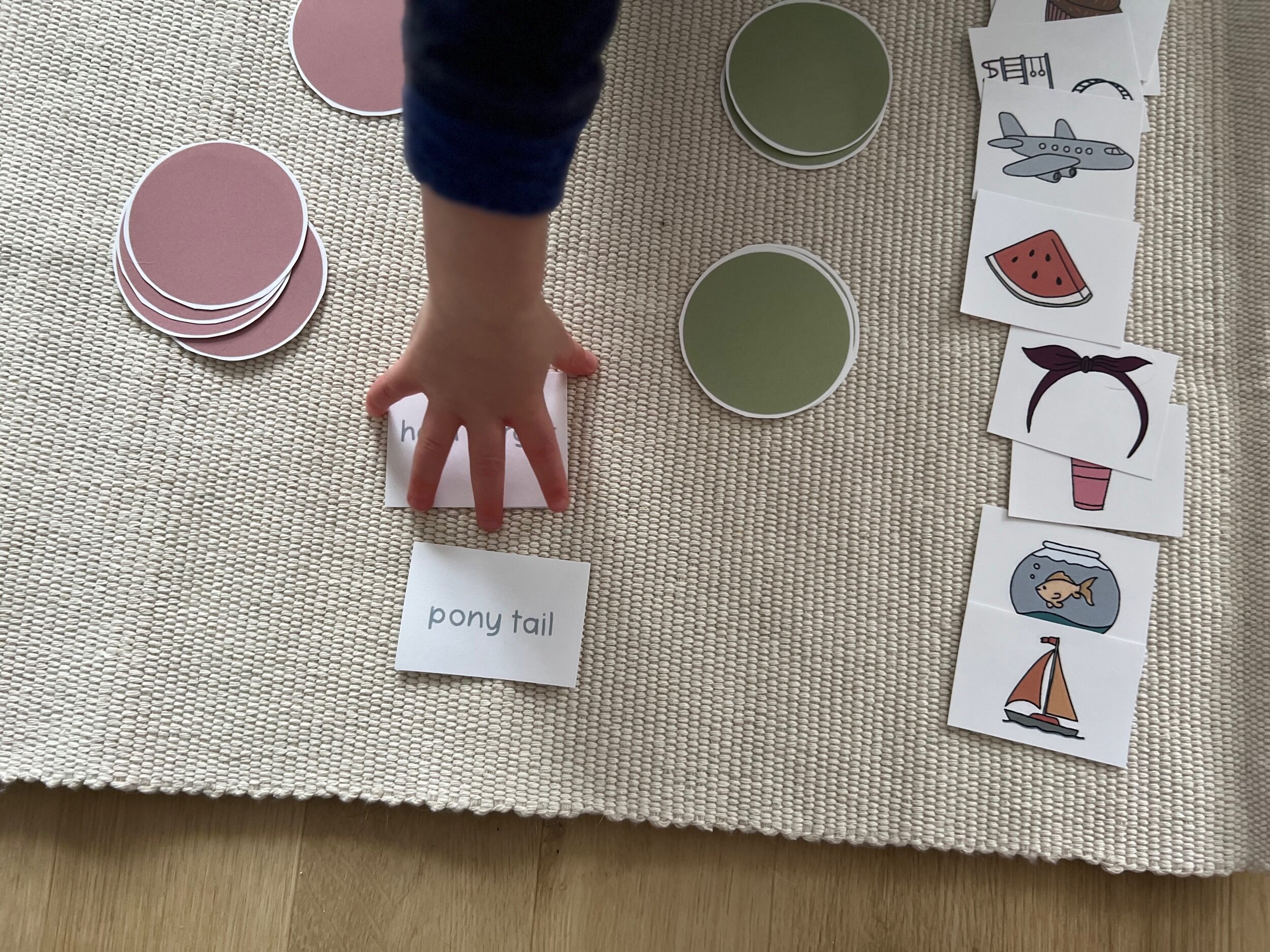 89E013E1-FDD2-4D30-9E50-3F19ABE3A42B