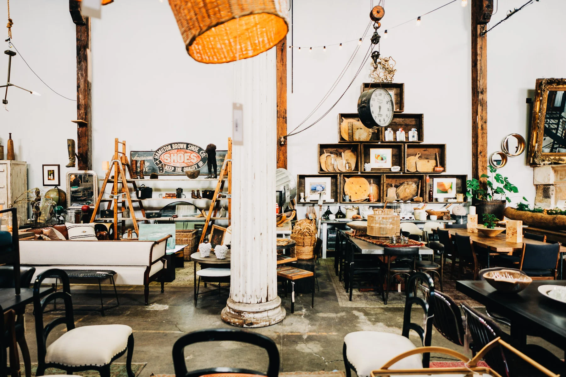 big-daddys-antiques.jpg