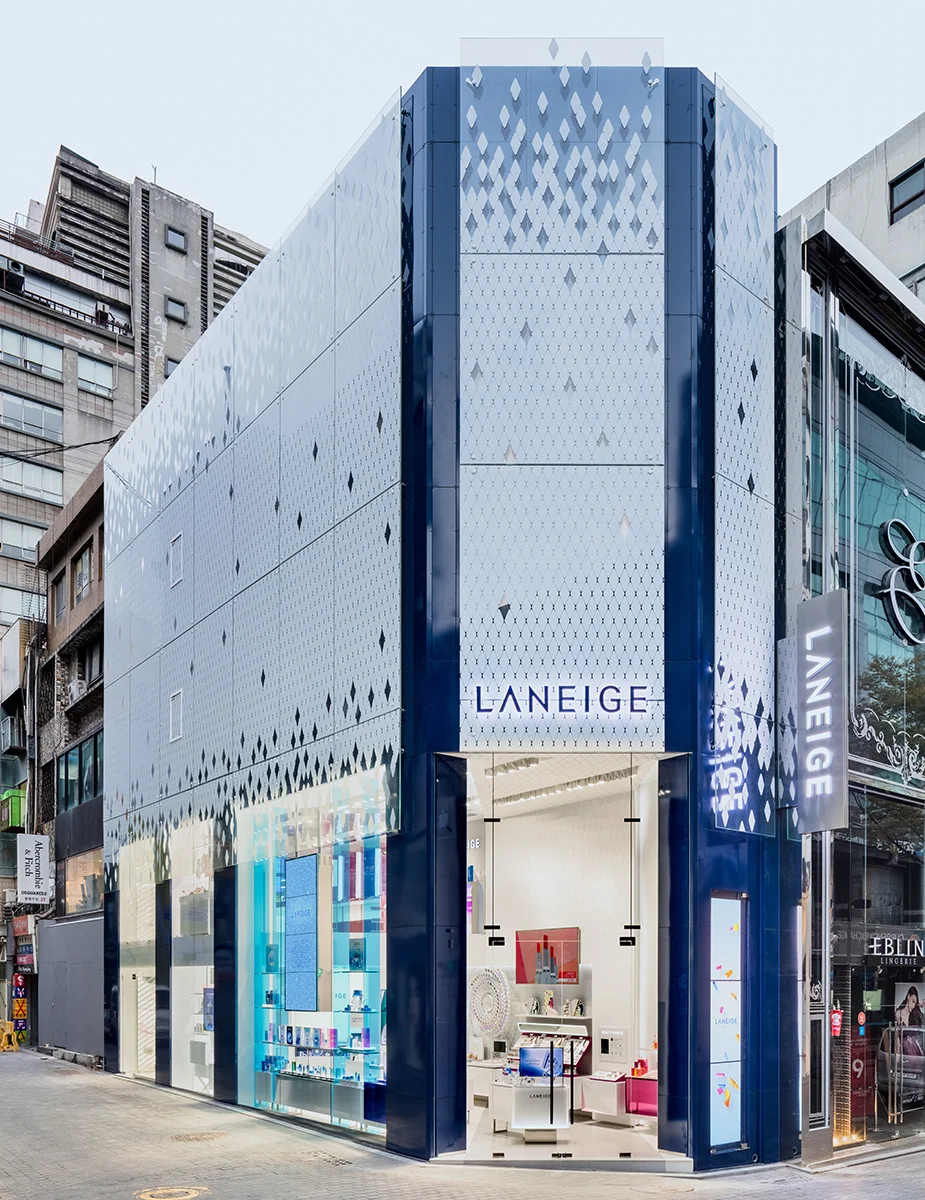 Laneige_Vertical.jpg
