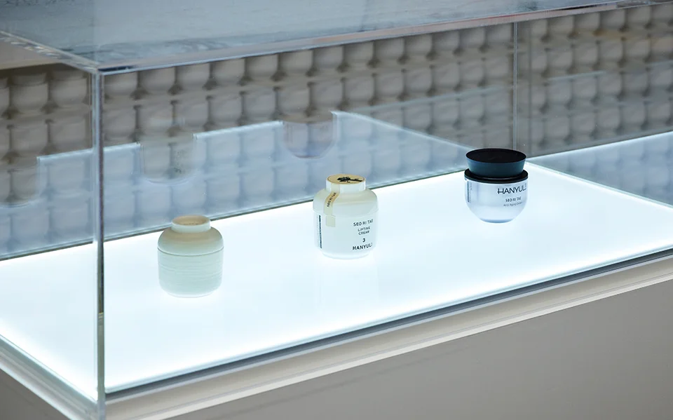 HANYUL_Exhibition_02.jpg