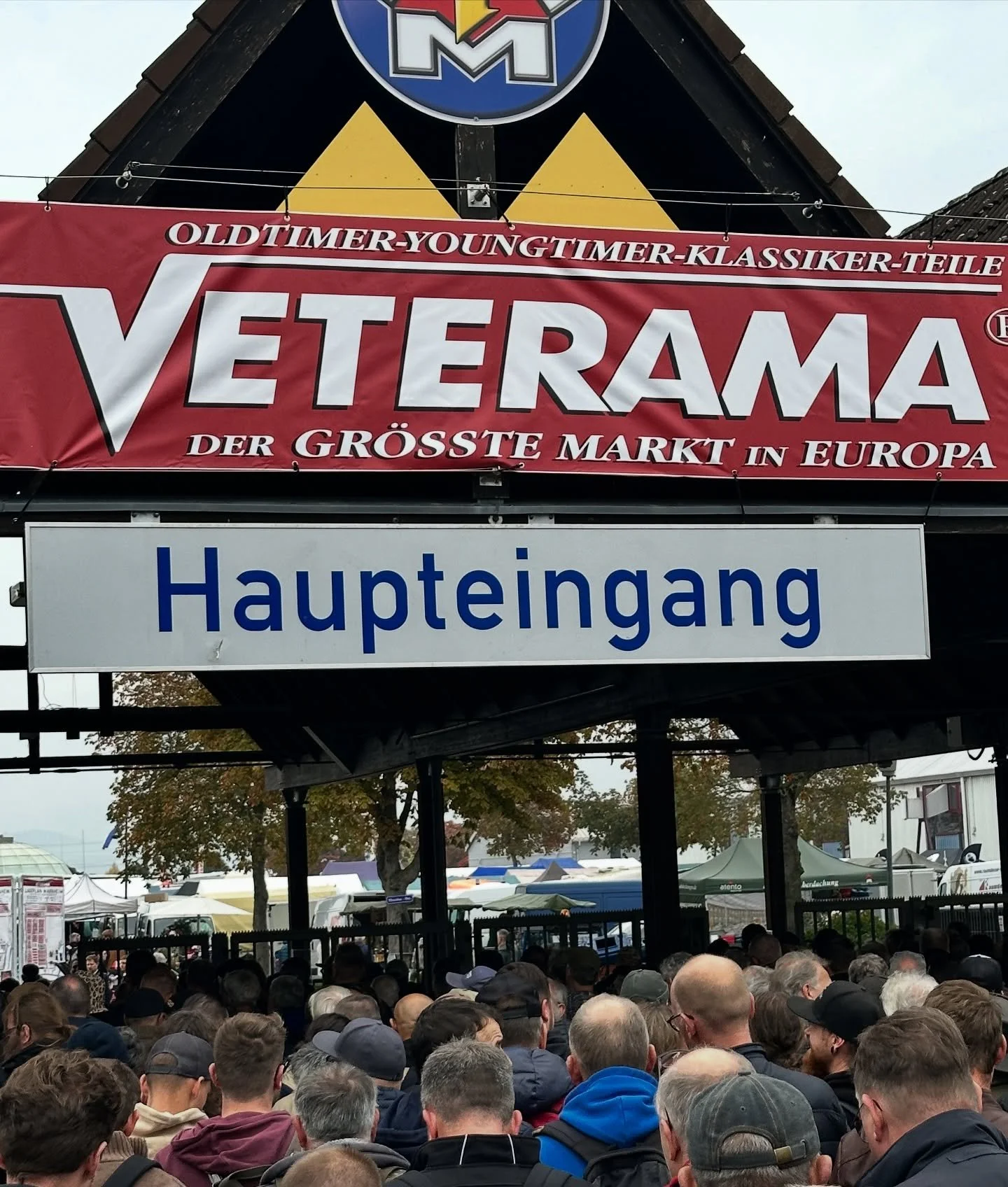 Sooo&hellip; it&rsquo;s pretty big. 
7 hours of walking yesterday and another 10 today. 🥱 

#veterama #veteramamannheim
#germansbeinggerman