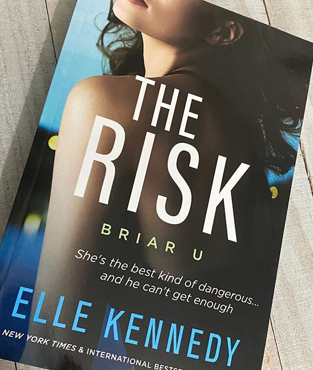 The Risk is the second book in Elle Kennedy's Briar U series and she still blows me a way. Elle Kennedy creates great characters and the romance is so well-paced. I can't believe I have continued with this series yet. The last book came out today!

#