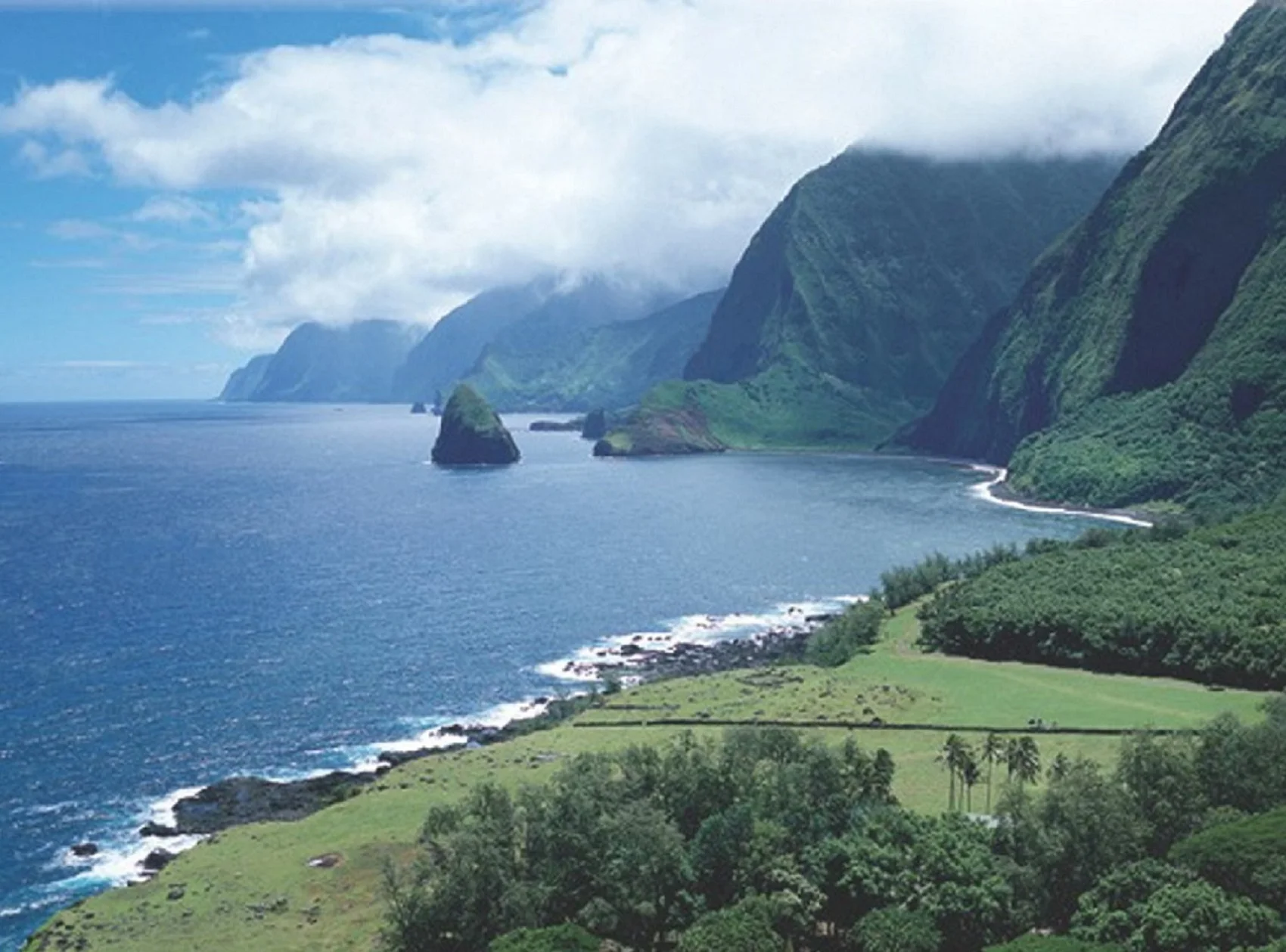 aina-molokai-coastline_website.jpg