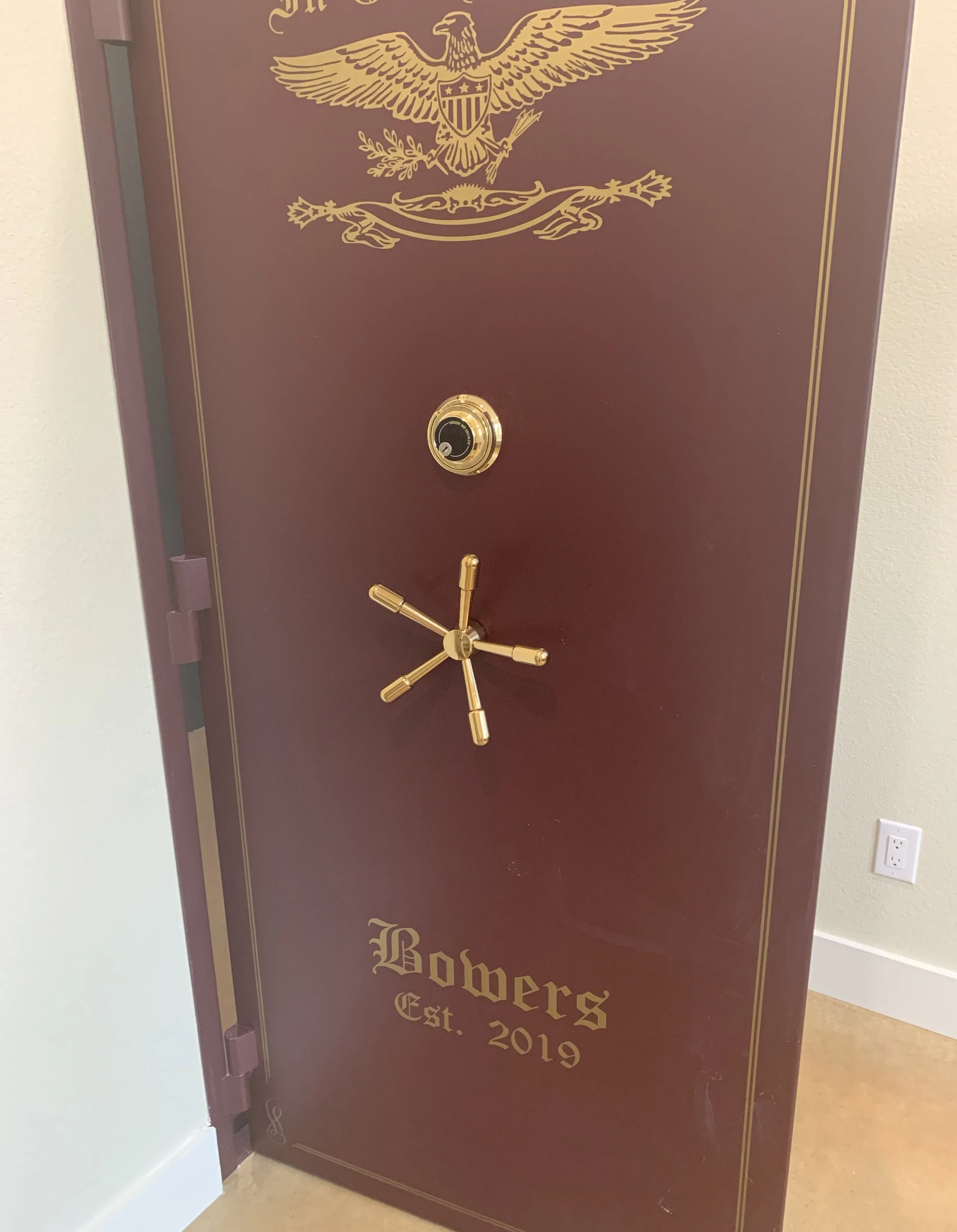 safe door 1.jpg