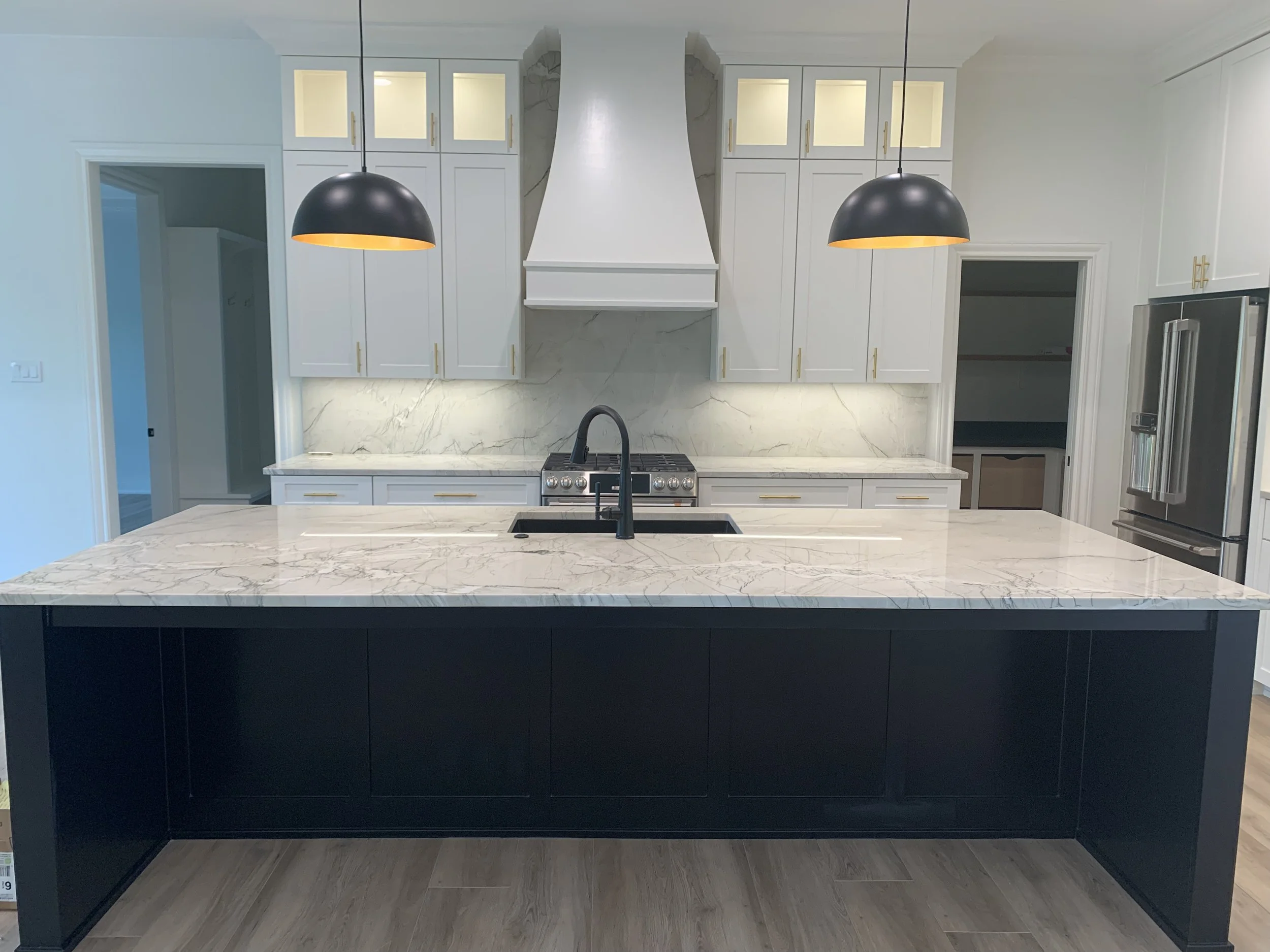 Kitchen 1.jpg