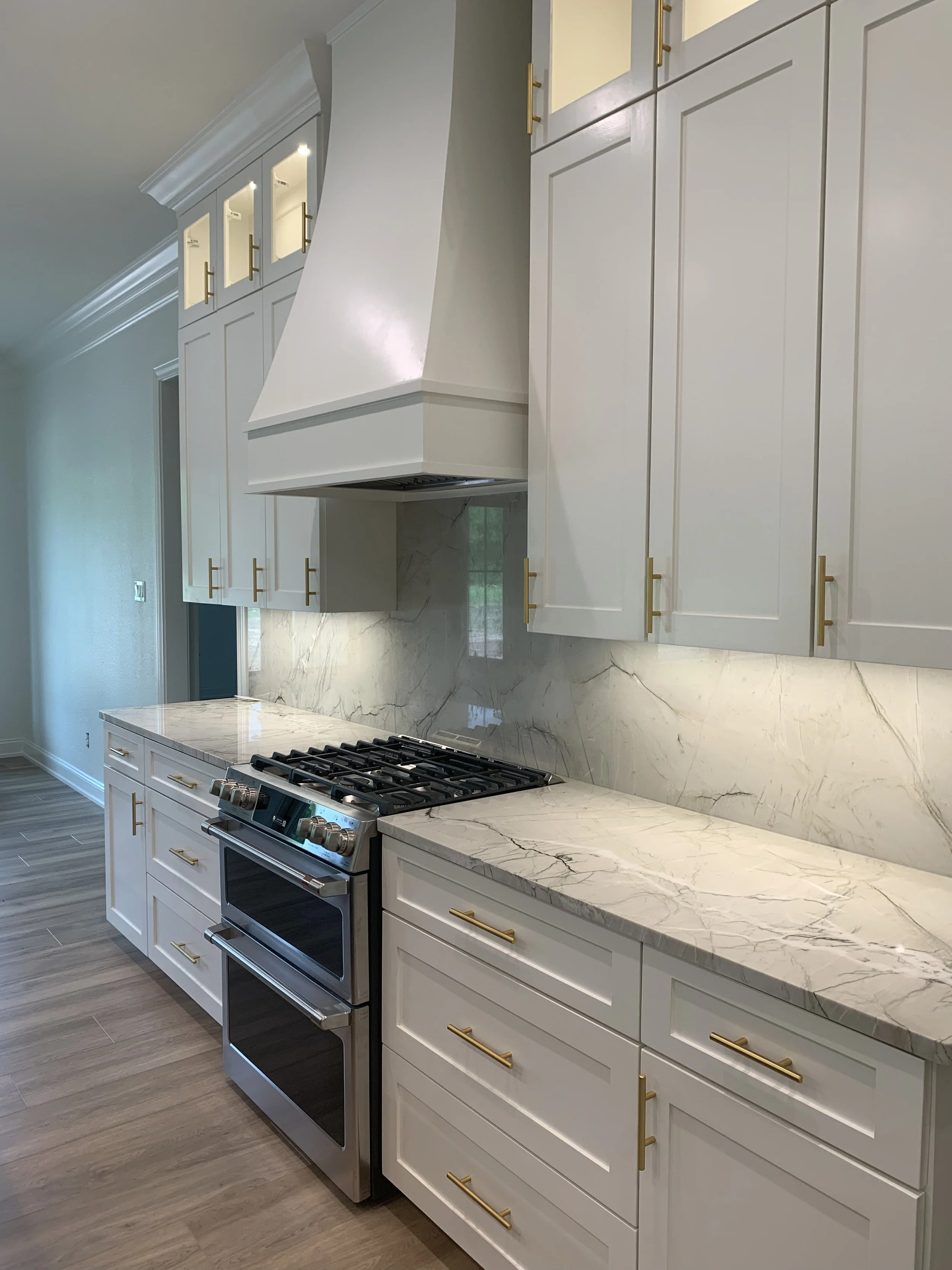 Kitchen 5.jpg
