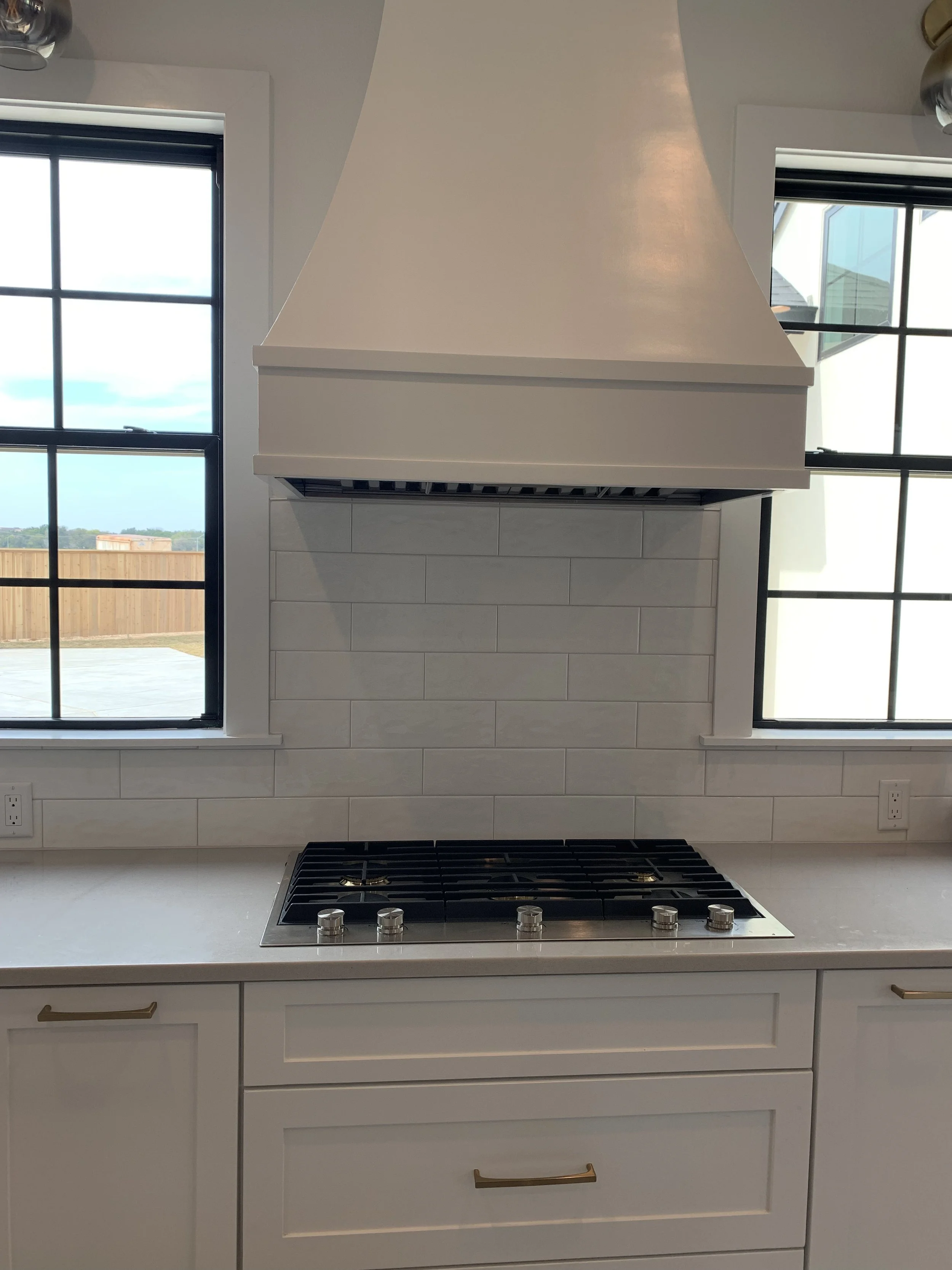 kitchen range hood.jpg