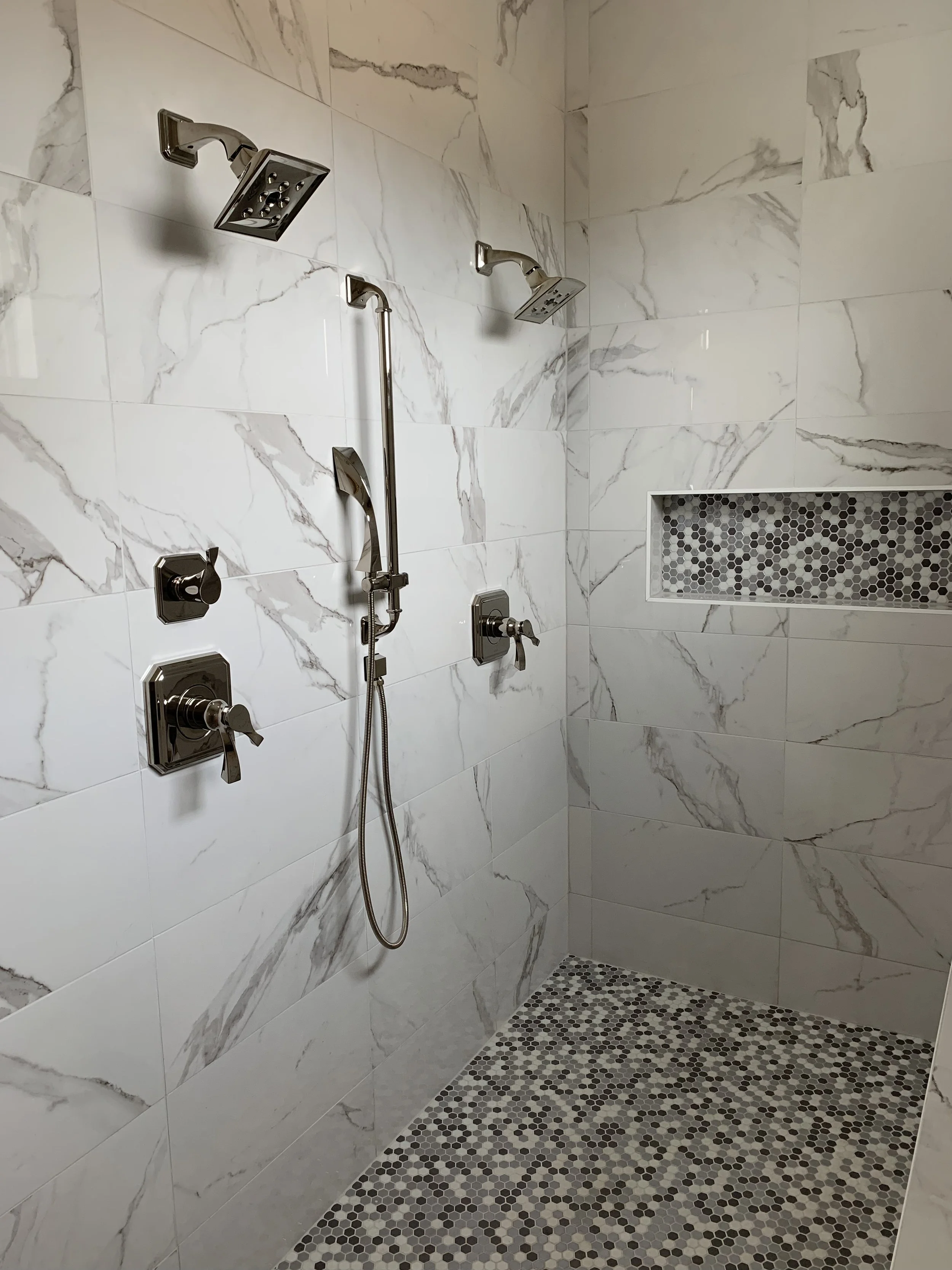 Master shower 2.jpeg