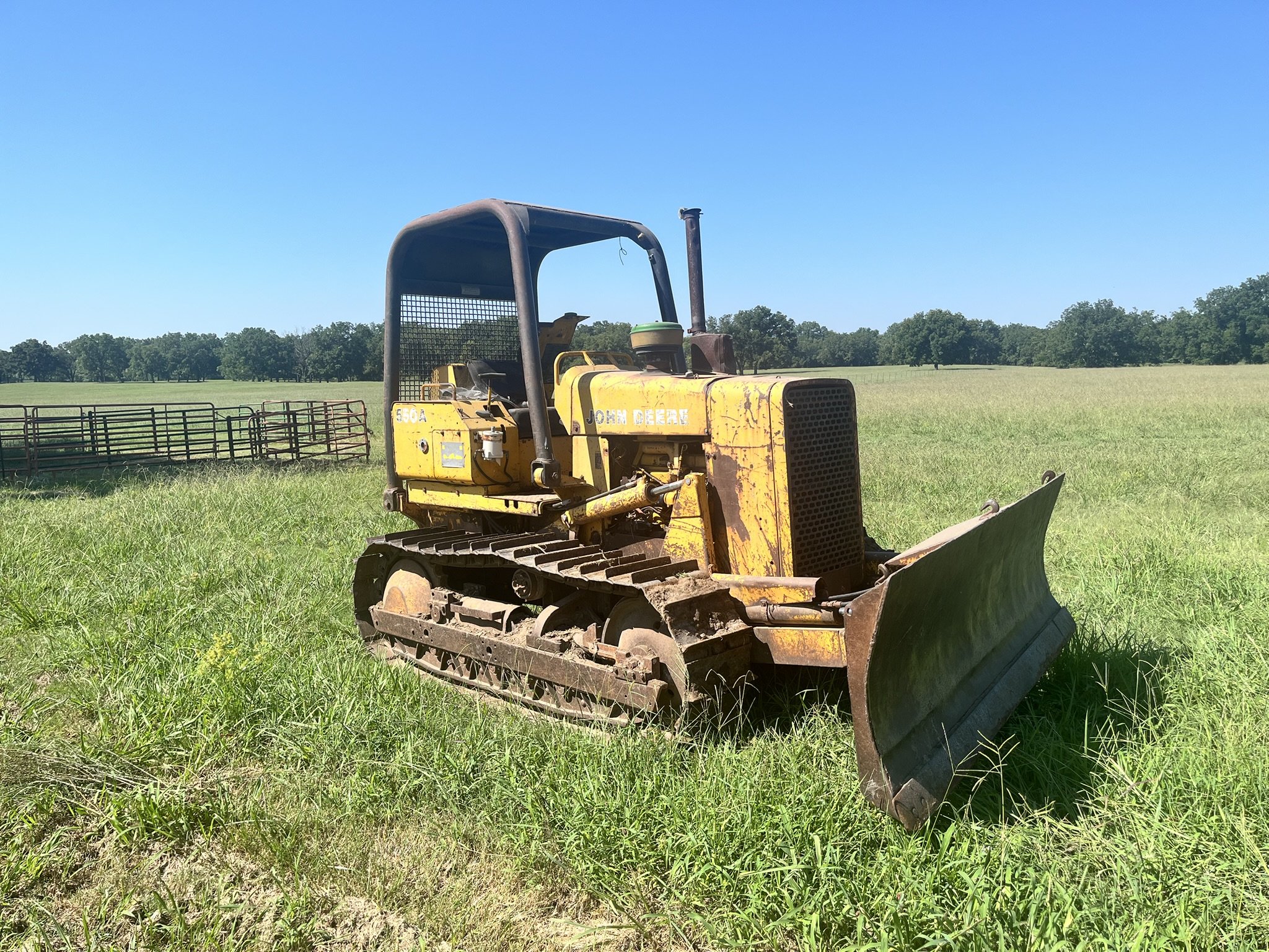 T1 JD 550A dozer.JPEG
