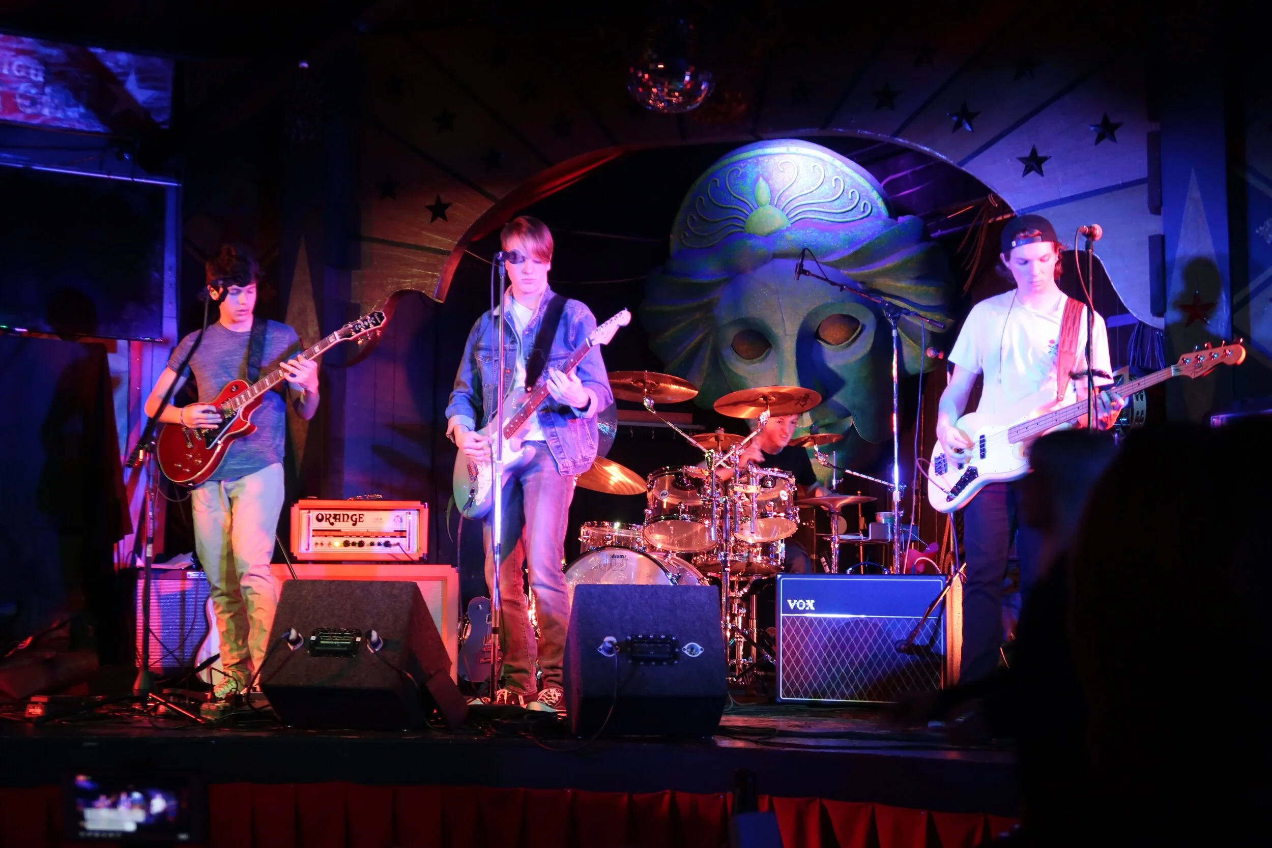  Roxy &amp; Dukes - November, 2019 