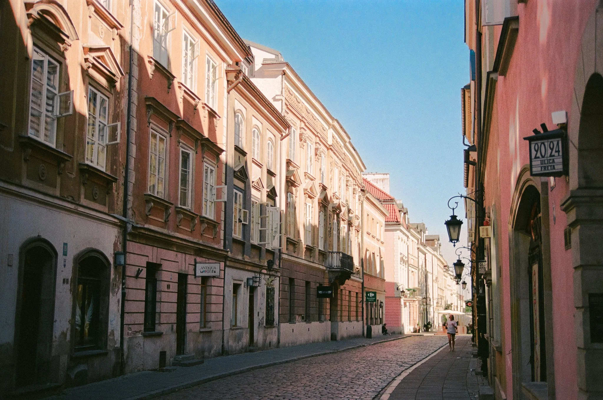 Poland_June25-05.jpg