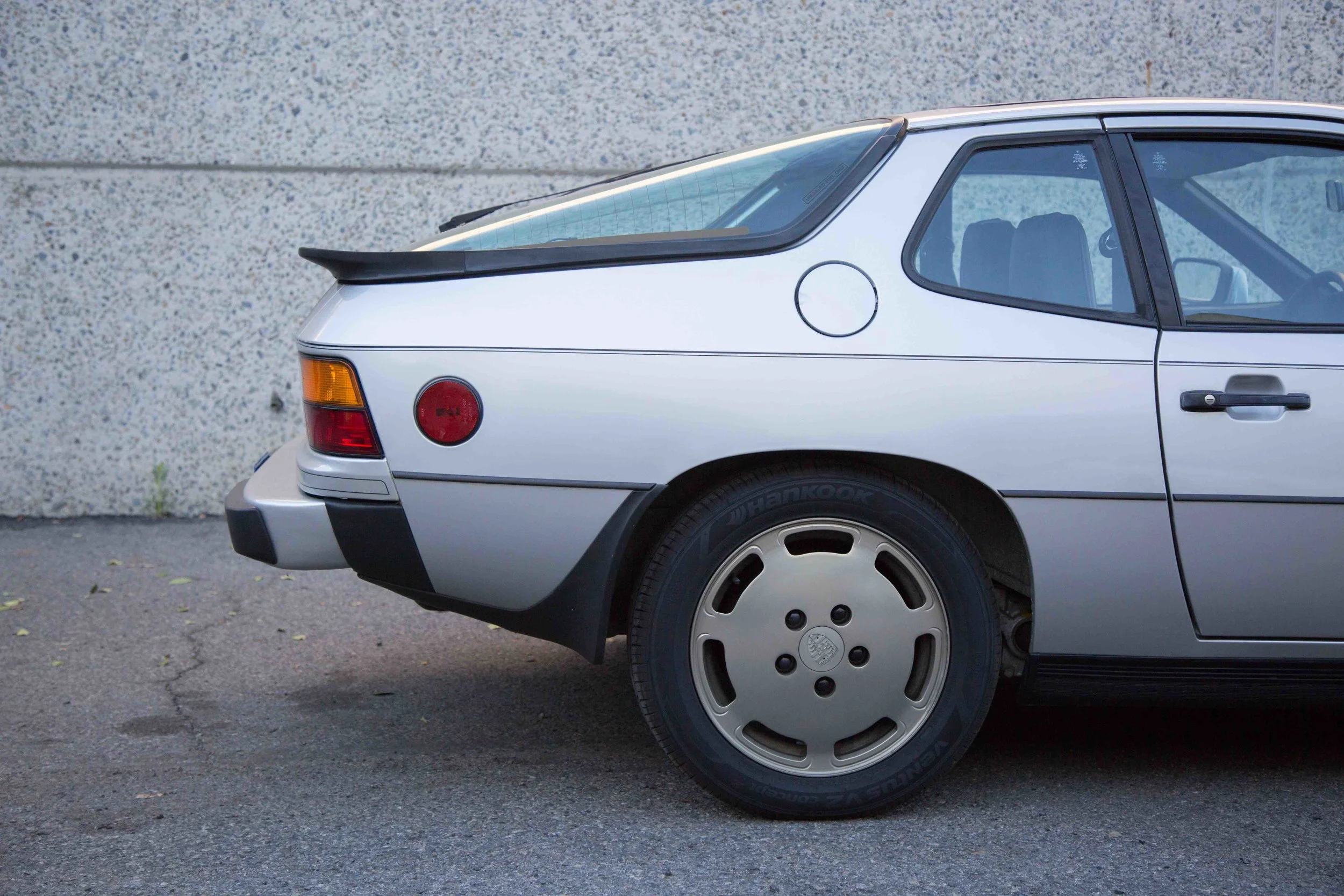 1980-924-Turbo-passenger-exterior-view-makellos-classics.jpeg