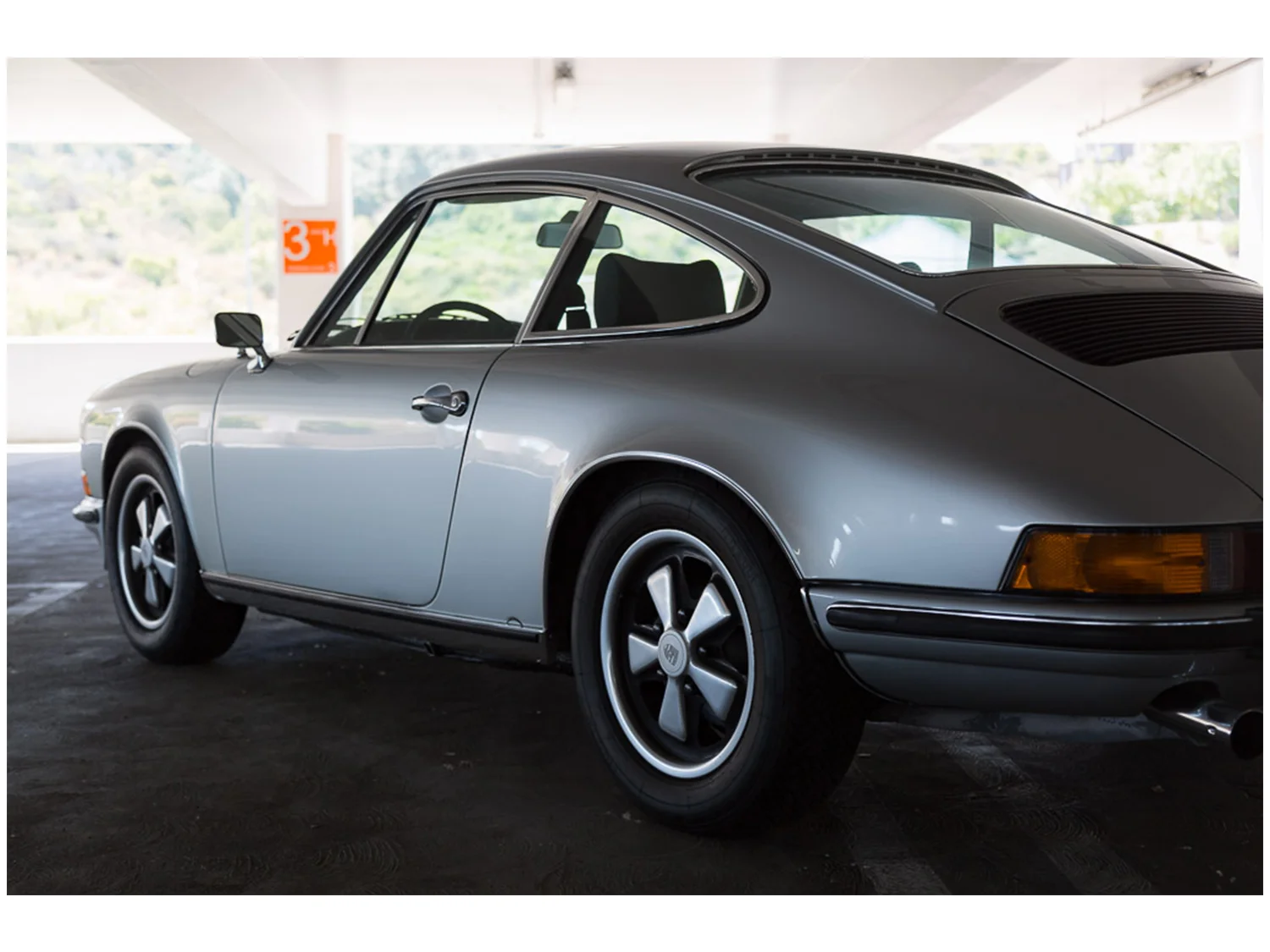 1973-911t-porsche-makellos-classics-silver_0047_1B7A5707.jpg