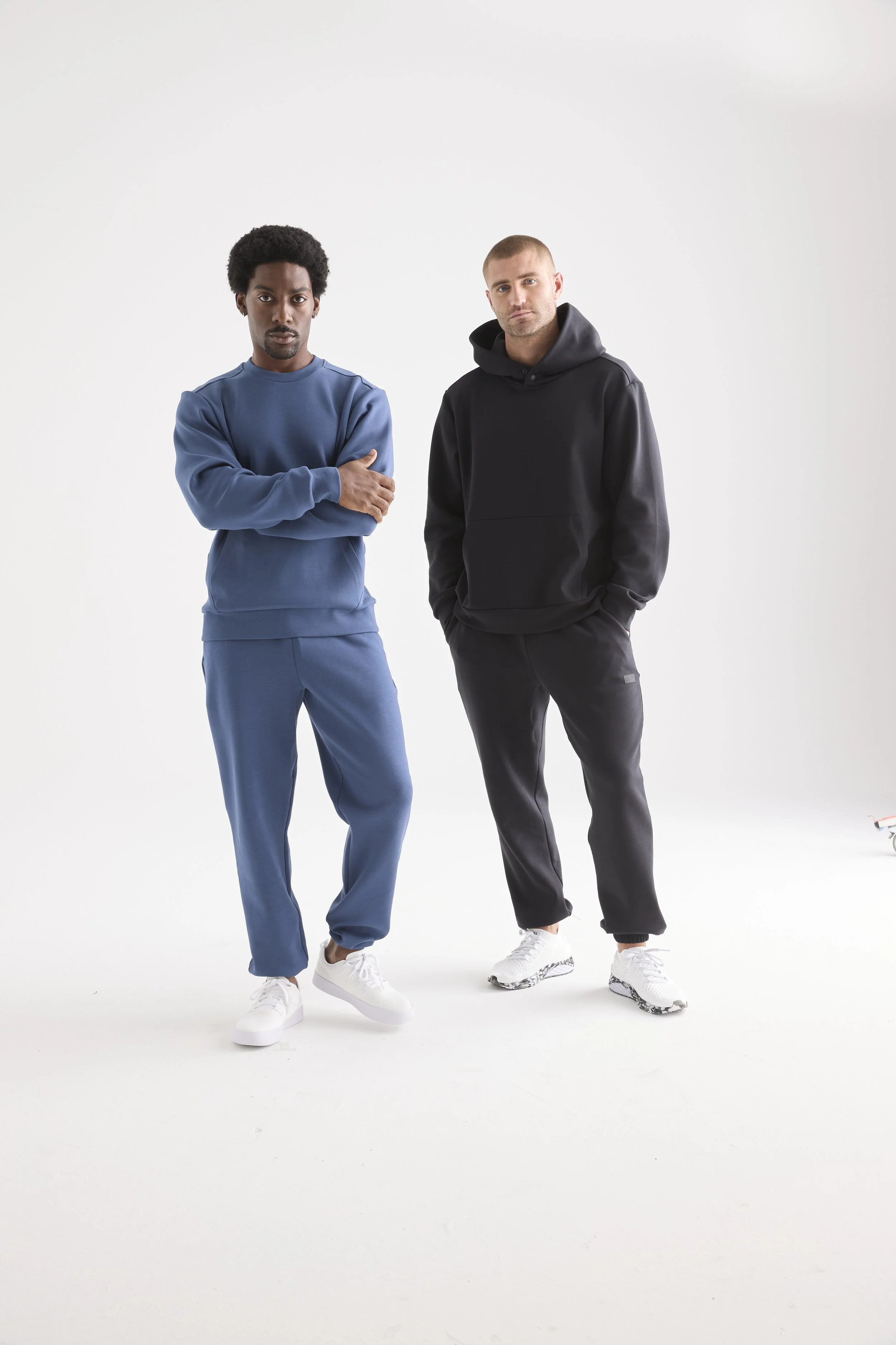 M_GROUP_SHOT_02_003.jpg
