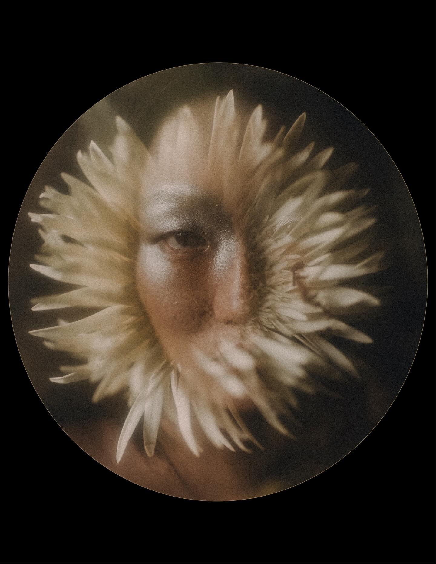 Del &uacute;ltimo taller que di en CDMX
&iquest;Les gustar&iacute;a pronto un taller de ilustraci&oacute;n y edici&oacute;n?

Model: @elliekim____ 
Makeup: @alanamelina