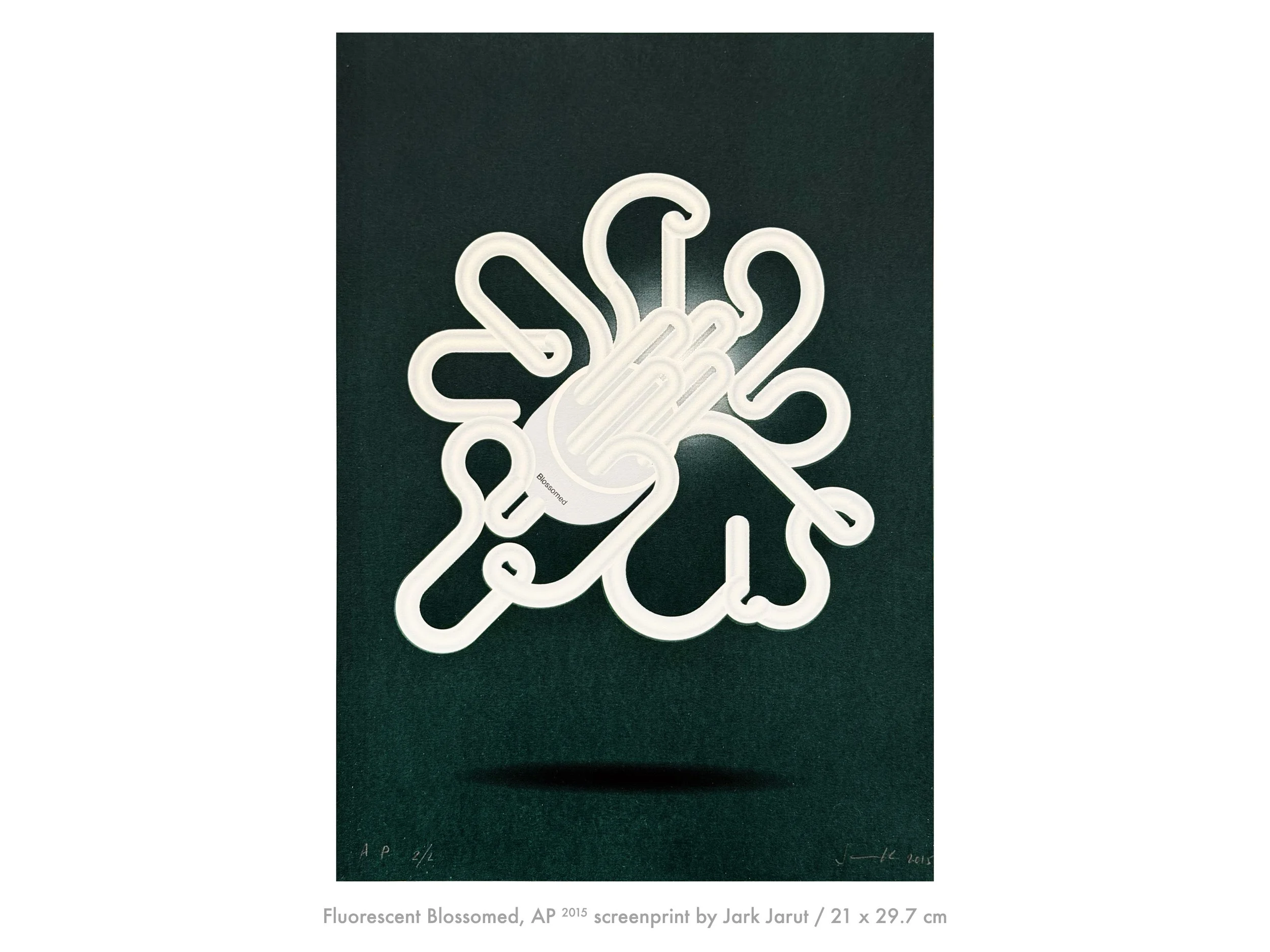 w-Fluorescent-Blossomed-jark-jarut.jpg
