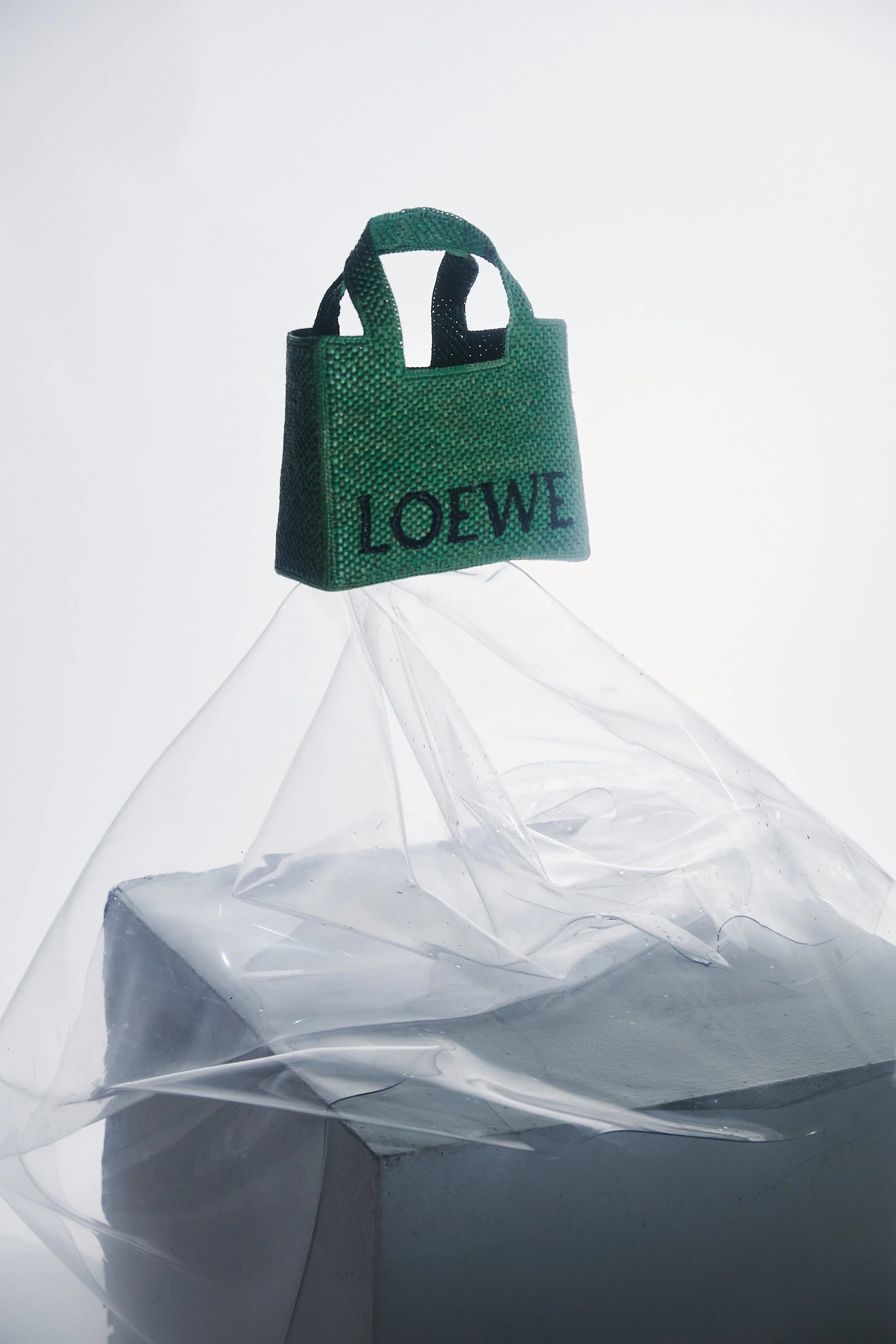 loewe hia0754.jpg