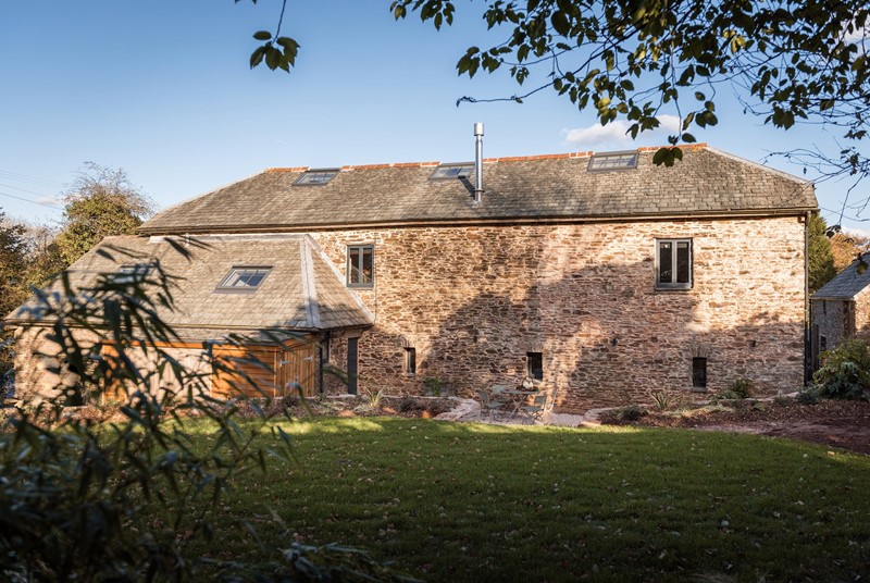 barn-luxury-holiday-home-totnes.jpg