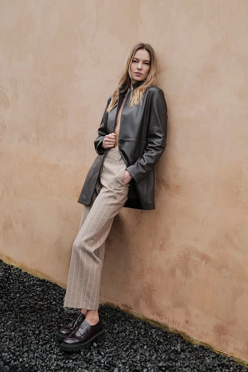 A26M106NF A26M622MZ.jpg