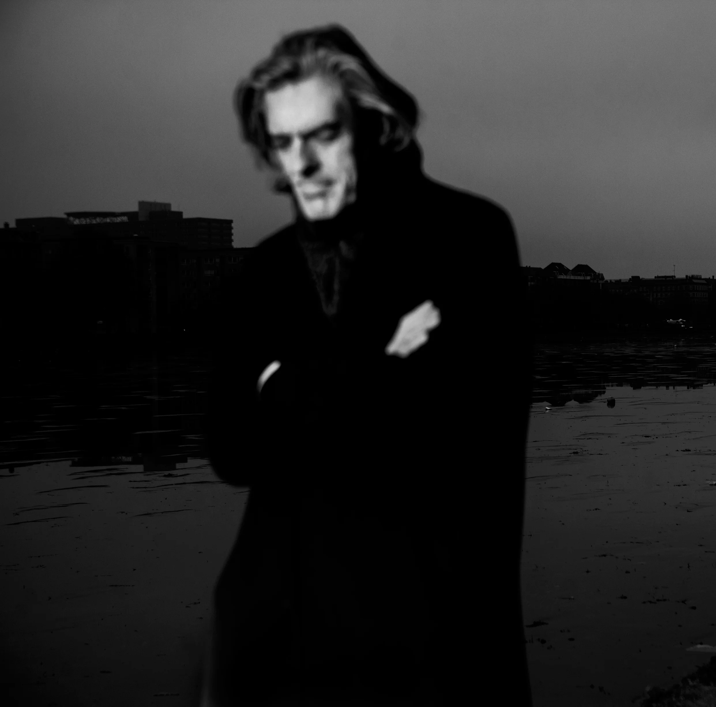 Peter AG.