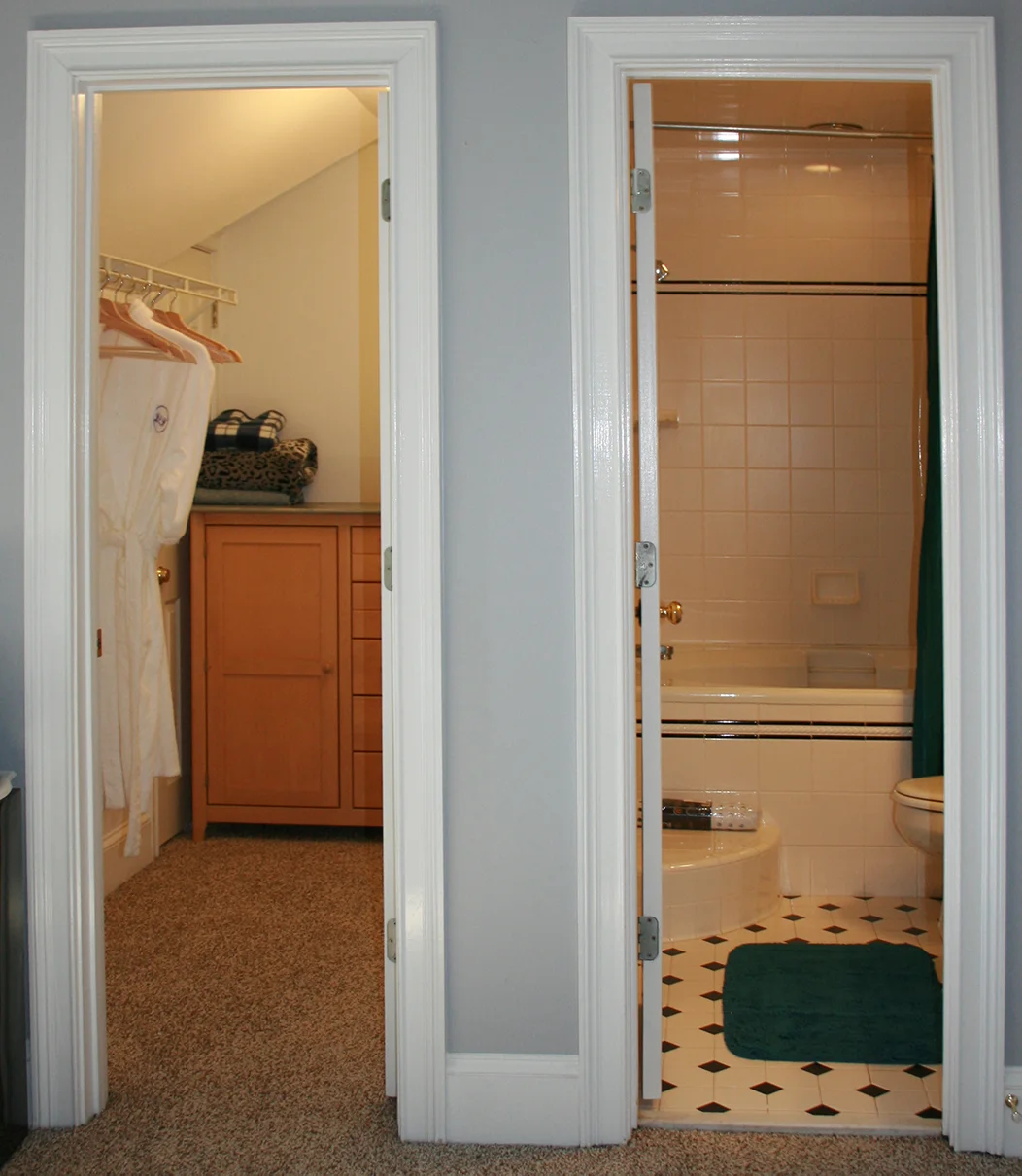 Bathroom garden room.jpg
