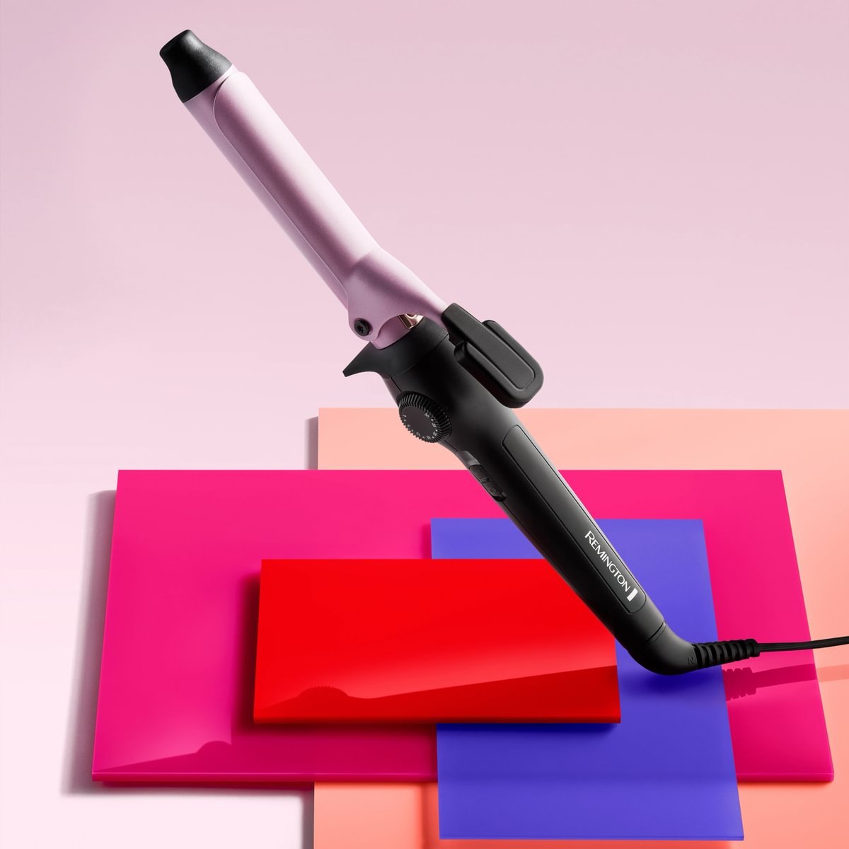 1_AntiStaticCurlingIron_MAIN - Medium.jpg