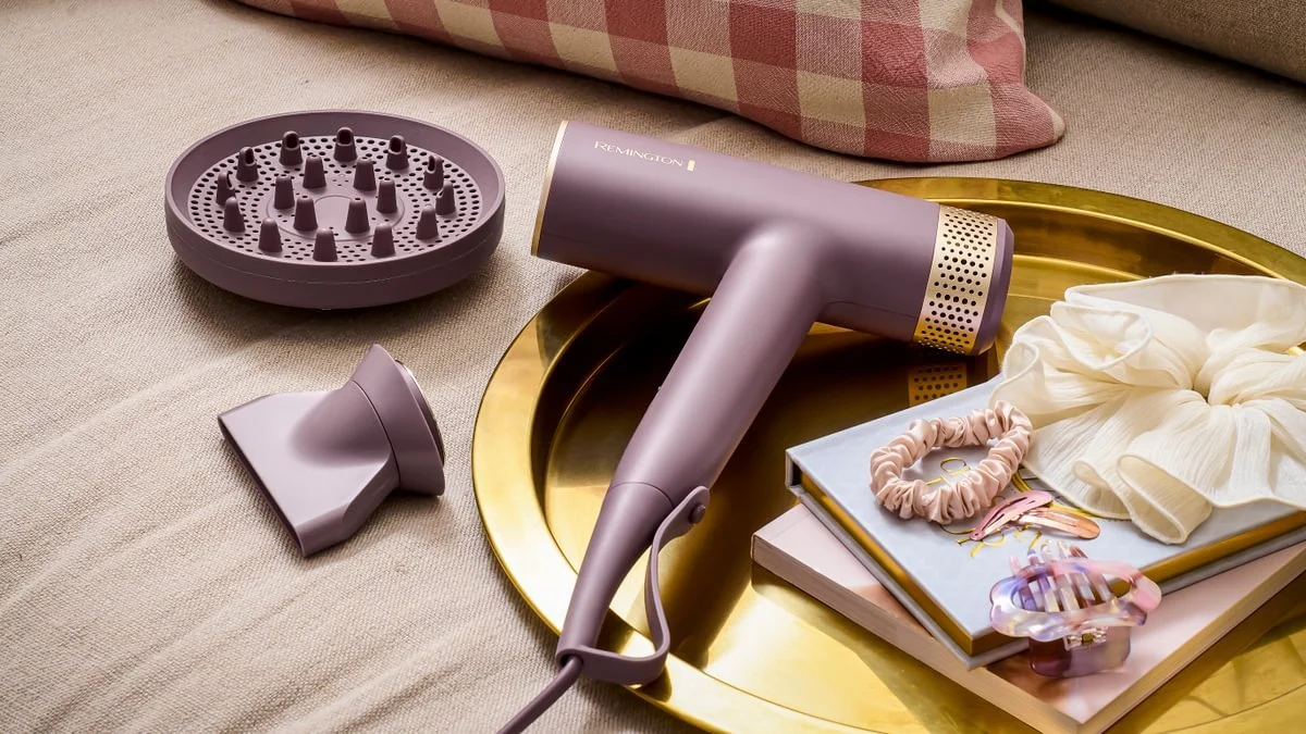 2025-EC8930-DIGITAL DRYER-16x9 LANDSCAPE-ACCESSORIES - Medium.jpg