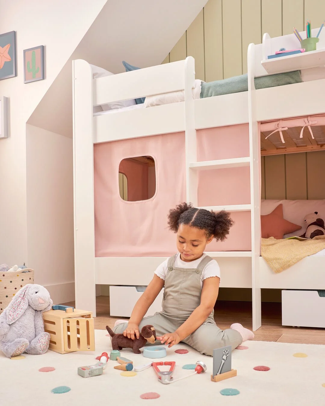 ARAIYA_1767 - Feed - portrait.jpg