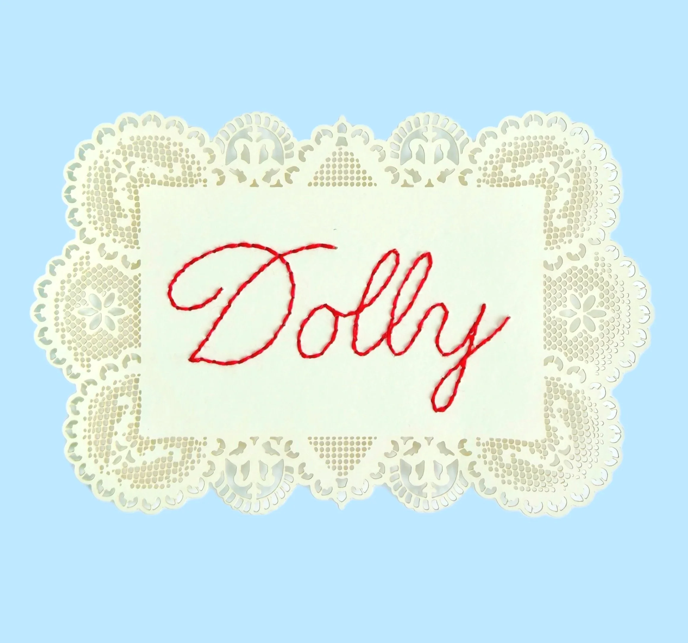 SCALLOP EDGE EMBROIDERED DOILY NAME CARD